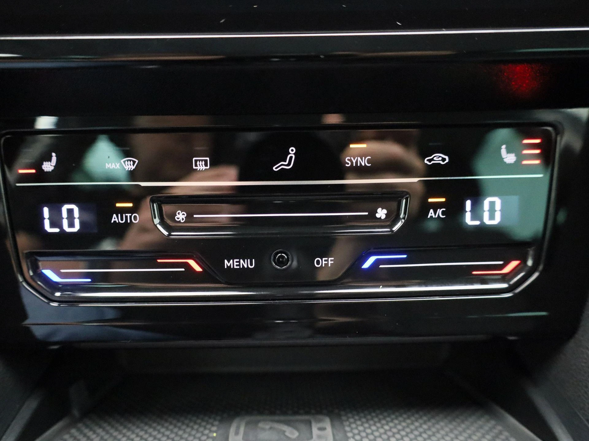Volkswagen-Passat-image-20