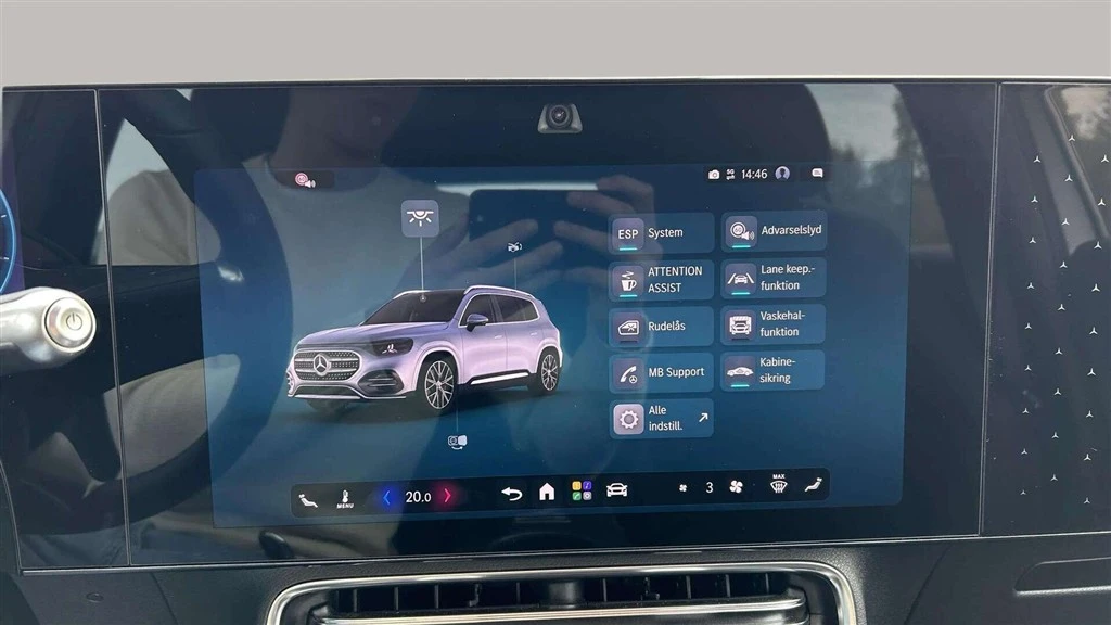 Mercedes-Benz-GLB-image-17