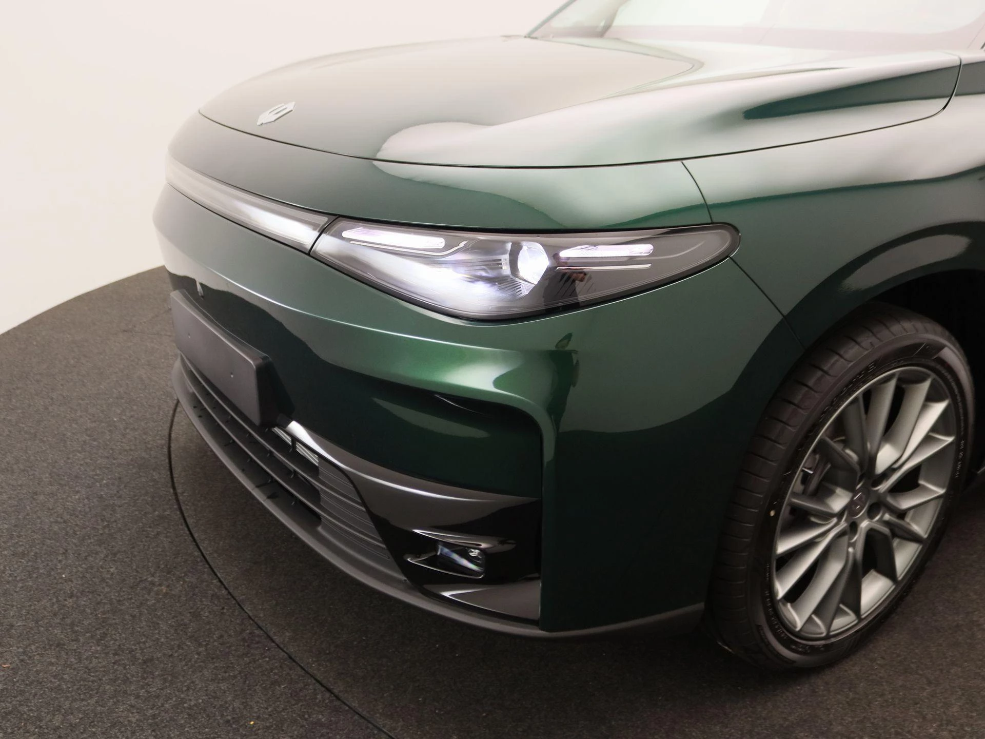 Leapmotor C10 Design REEV 28.4 kWh