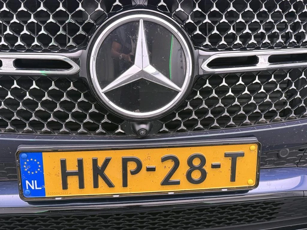 Mercedes-Benz-GLE-image-8