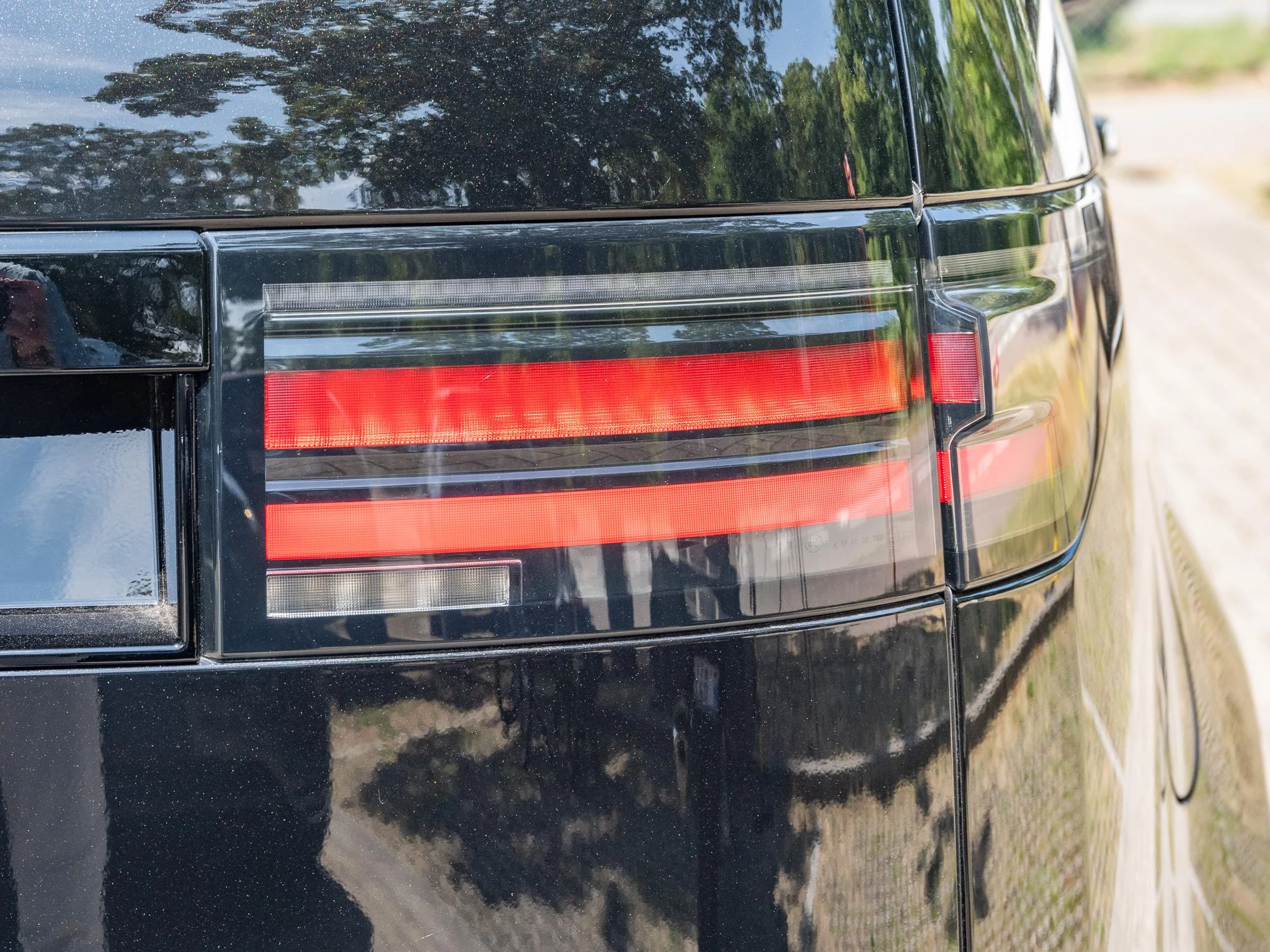 Land Rover Discovery D250 Dynamic SE AWD Auto. 25MY