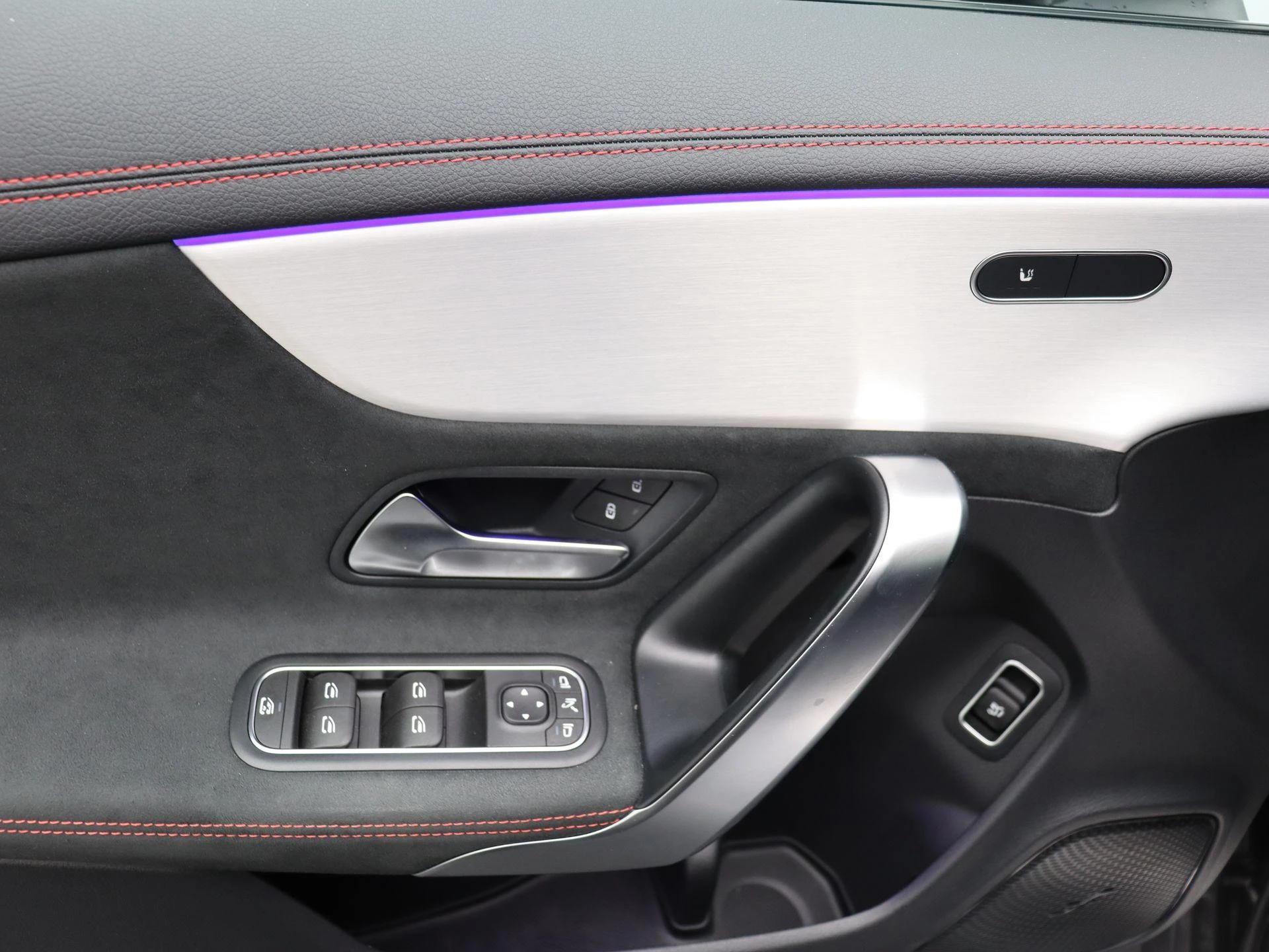 Mercedes-Benz CLA 180 Star Edition Shooting Brake + PANORAMISCH DAK + MULTIBEAM LED +