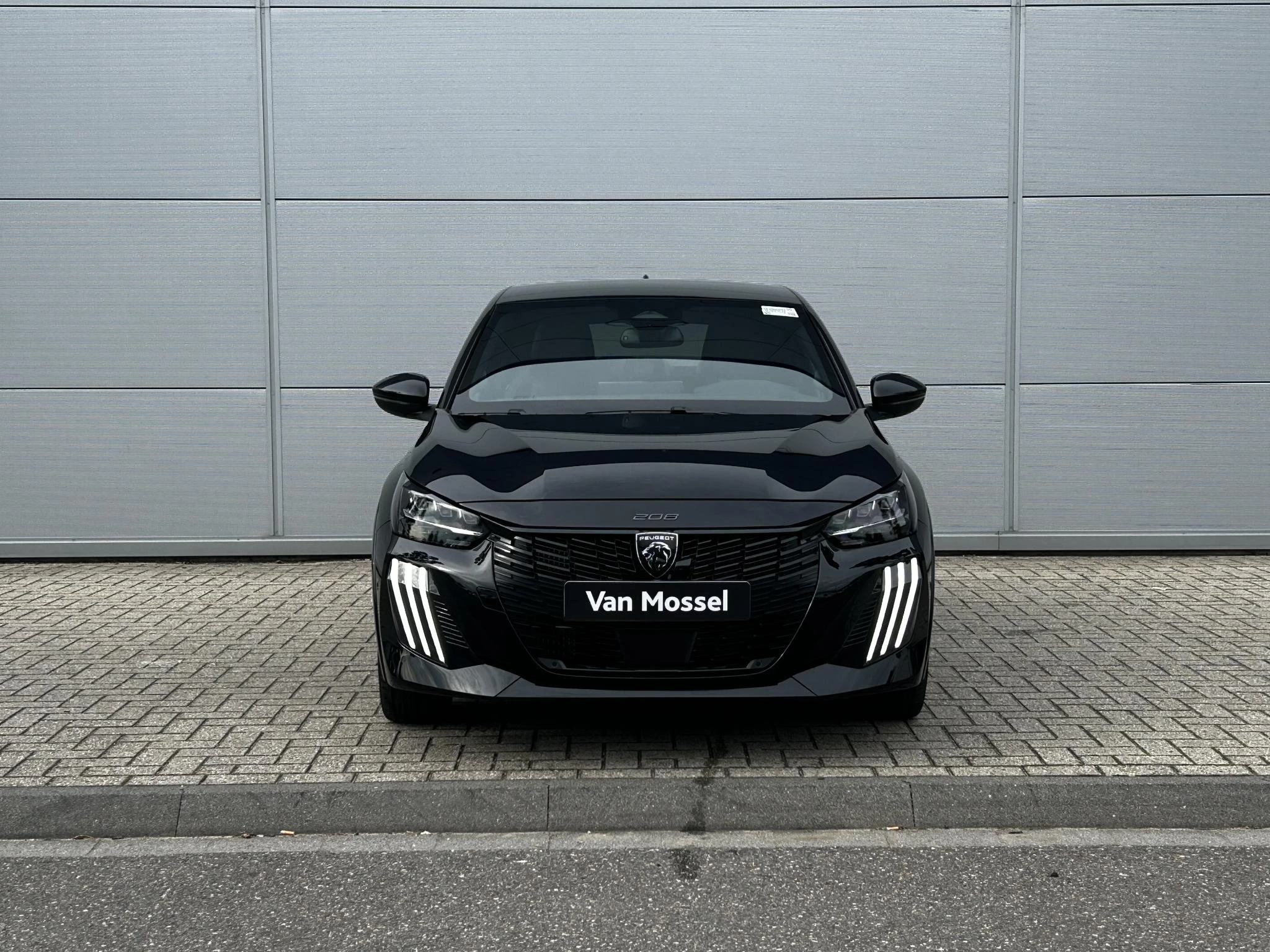 Peugeot-208-image-8