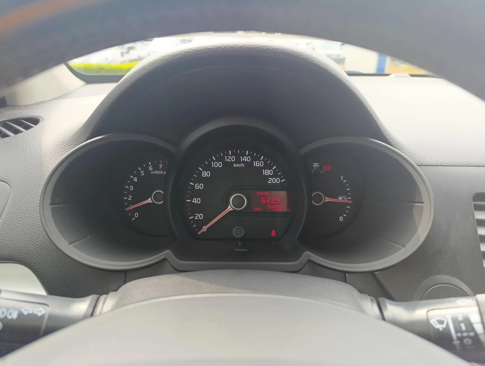 Kia-Picanto-image-15
