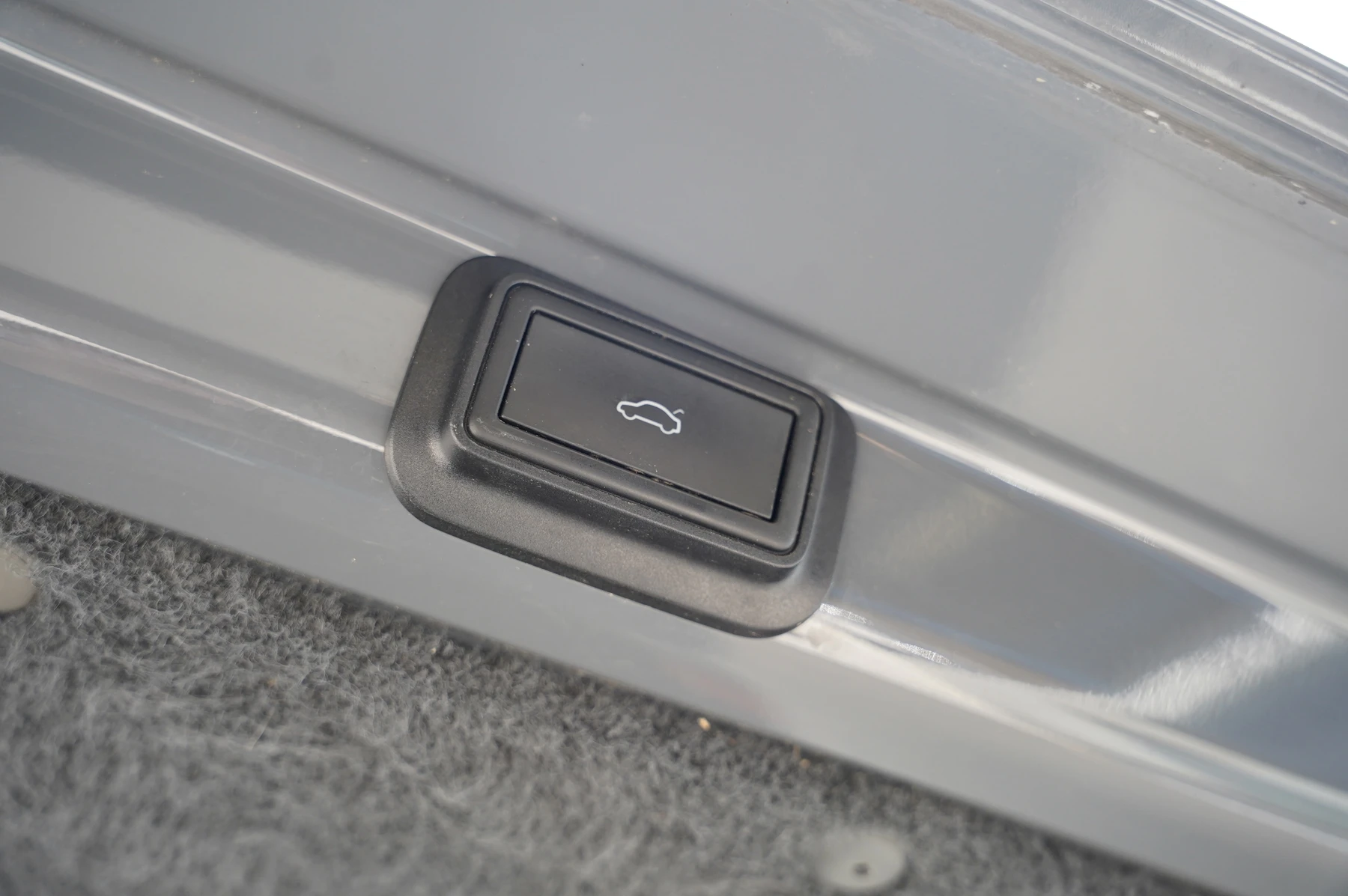 Volkswagen-Transporter-image-26