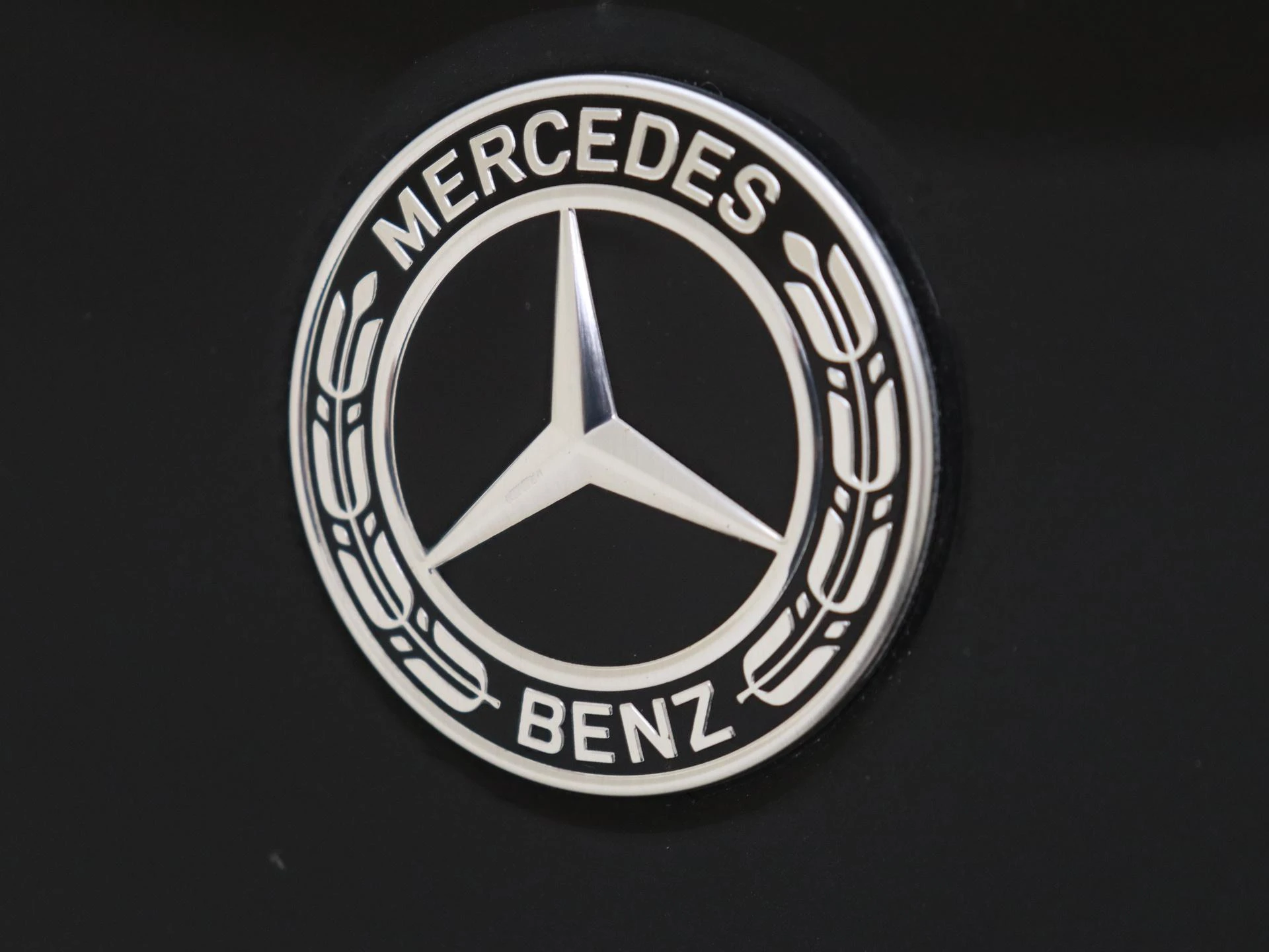 Mercedes-Benz CLA 180 Business Solution Luxury