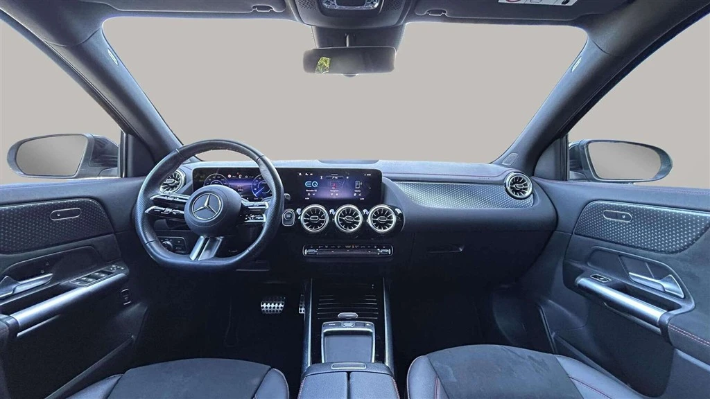 Mercedes-Benz-EQA-image-12