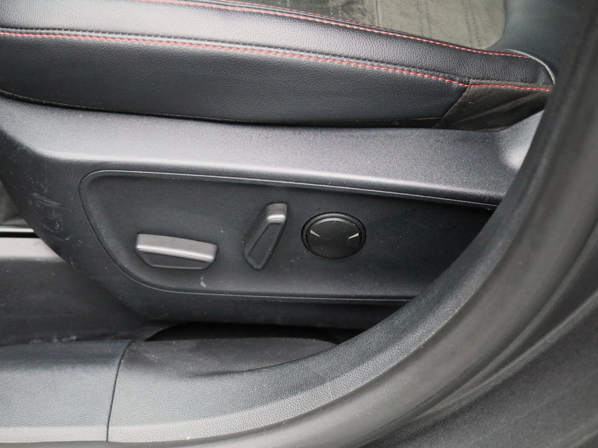Ford-Kuga-image-33