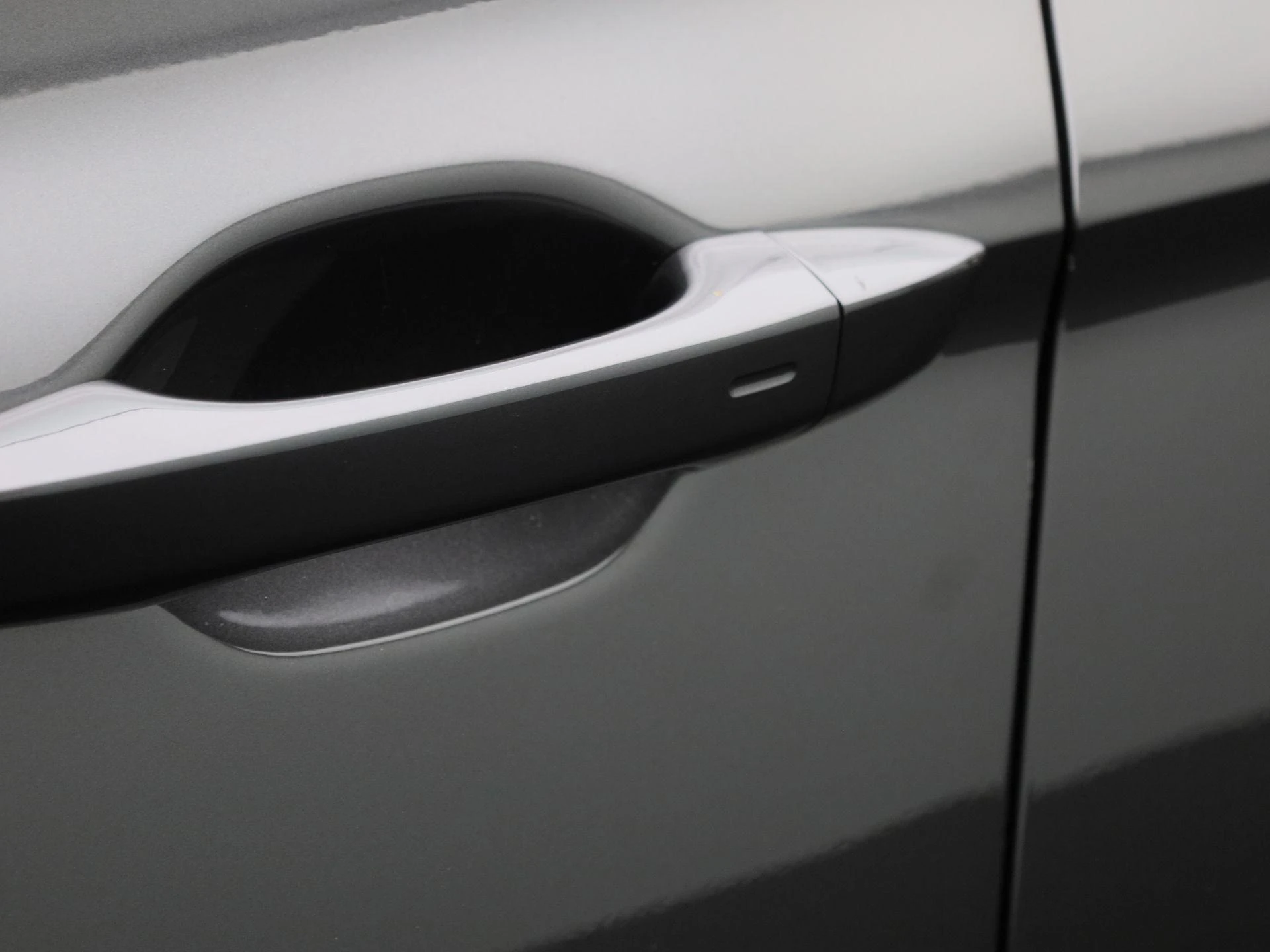 Volkswagen-Passat-image-17