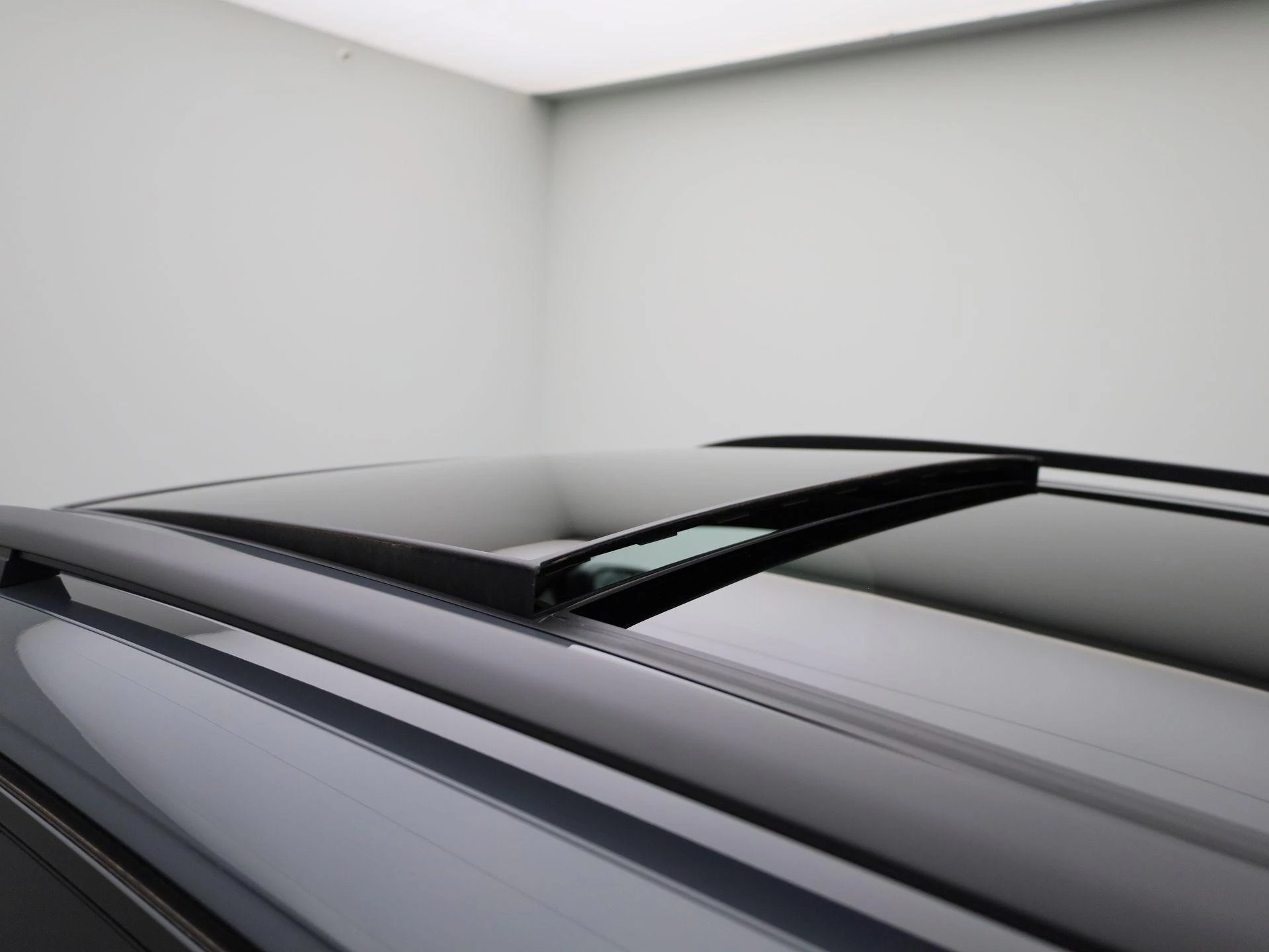 Volkswagen-Tiguan-image-41