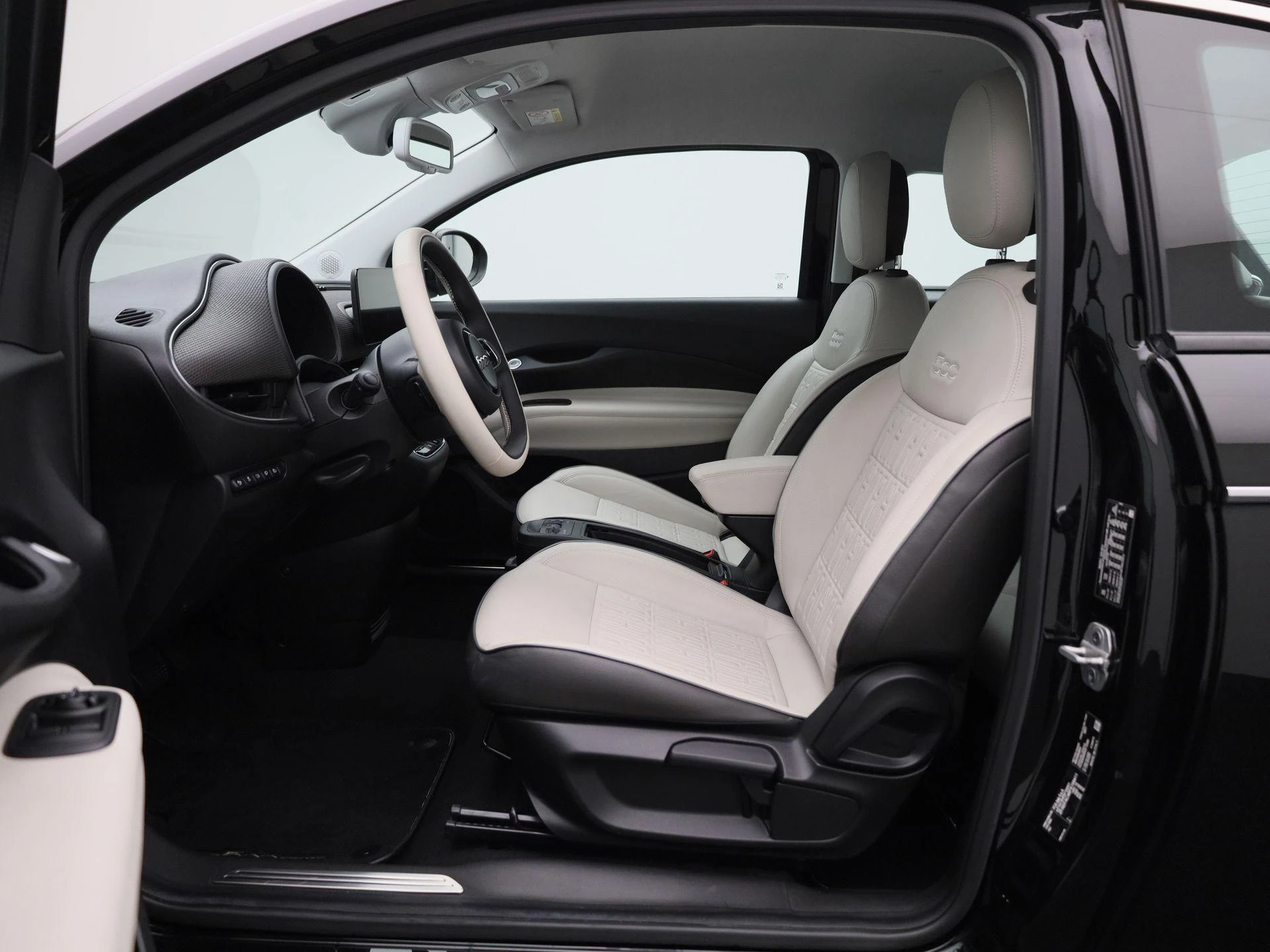 Fiat 500e - 11