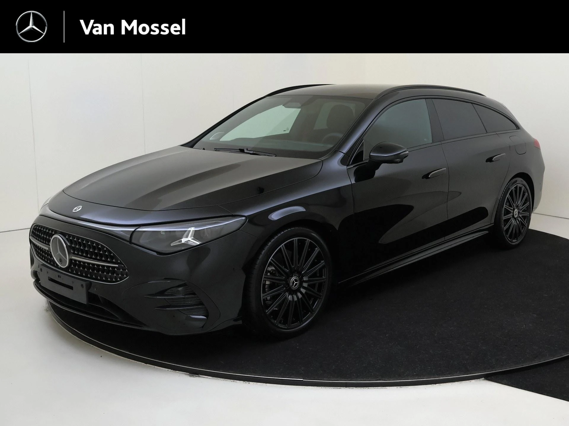 Mercedes-Benz-CLA-image-0