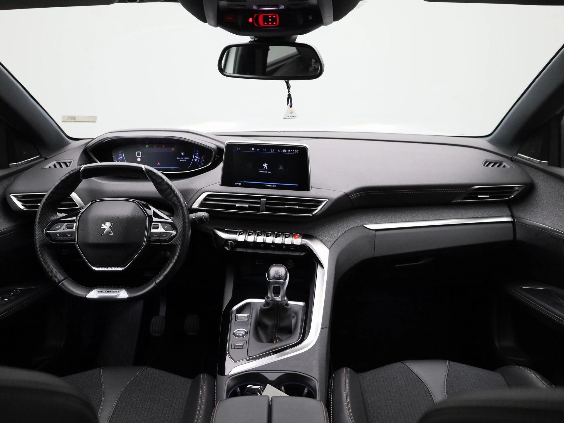 Peugeot-5008-image-38