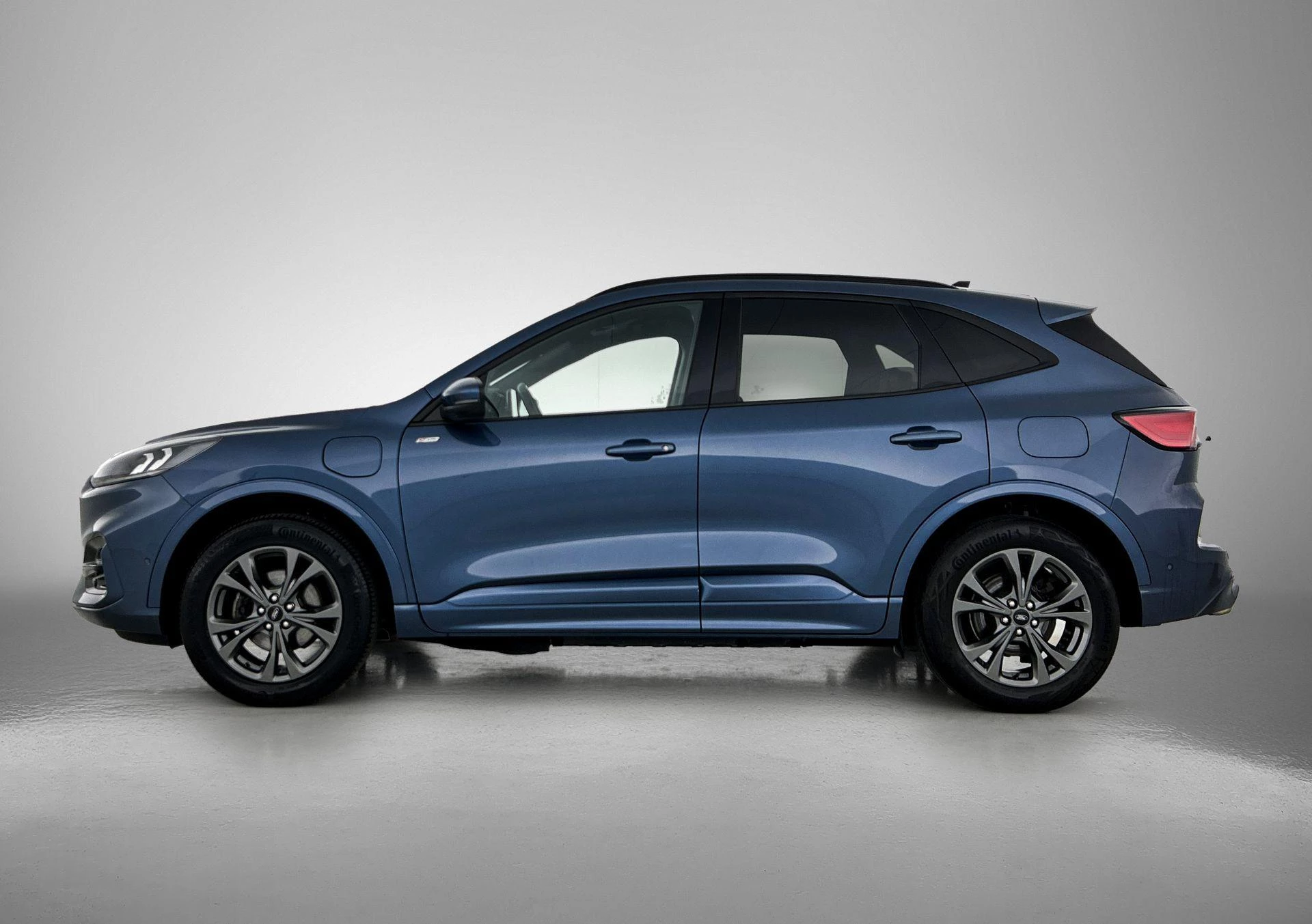 Ford Kuga 2.5 PHEV ST-Line X