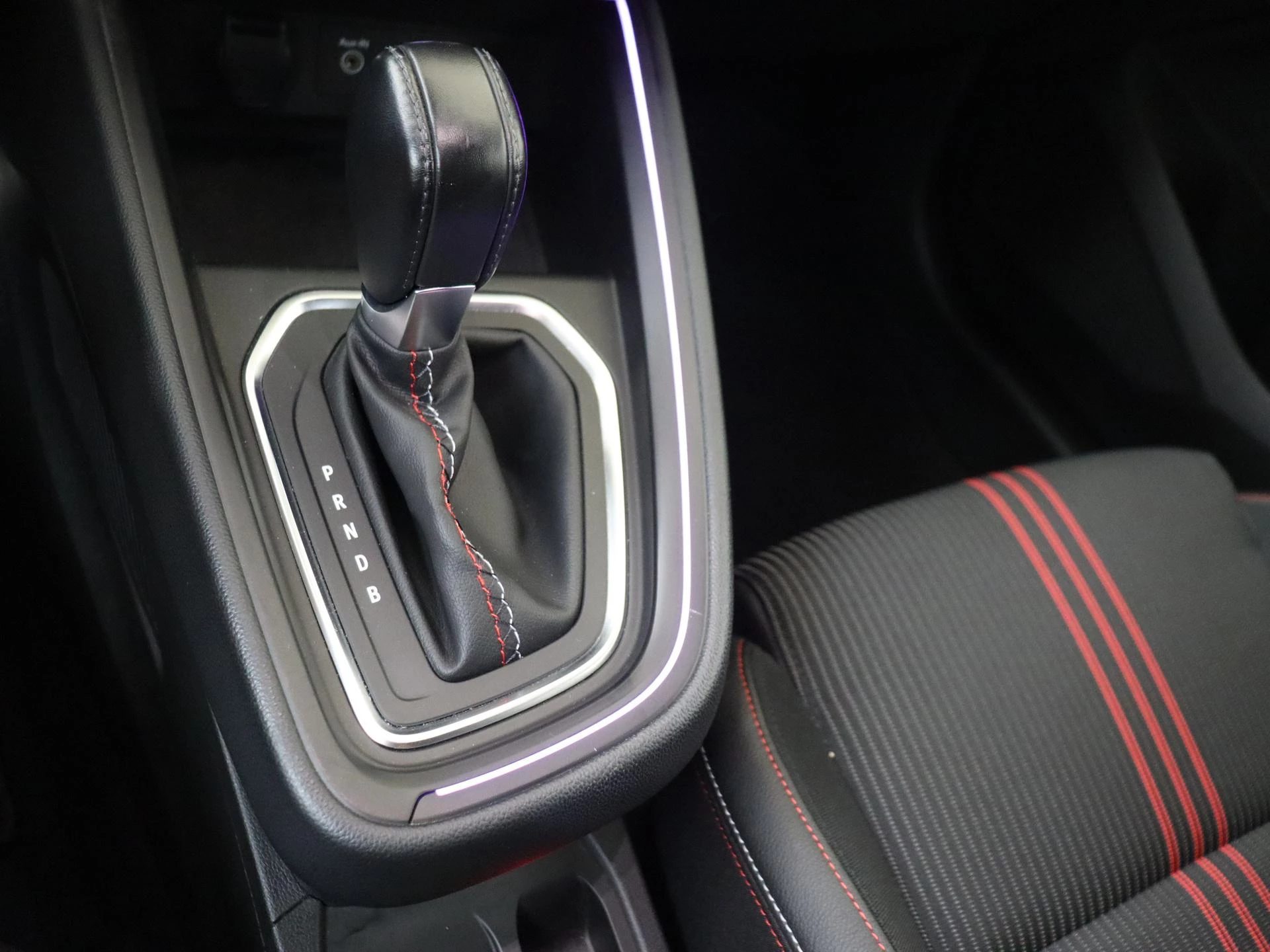 Renault-Clio-image-14