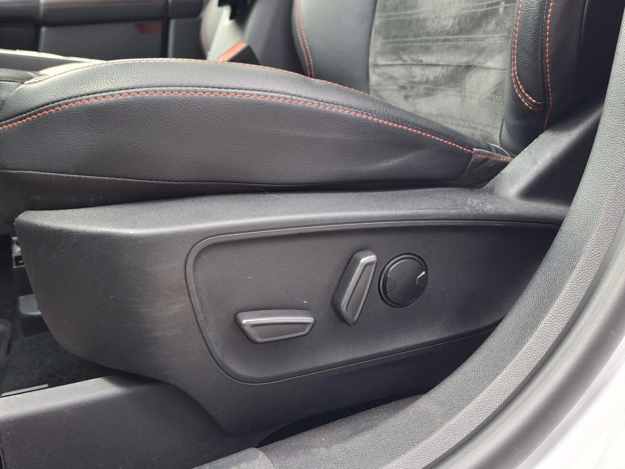 Ford Kuga 2.5 PHEV ST-Line X