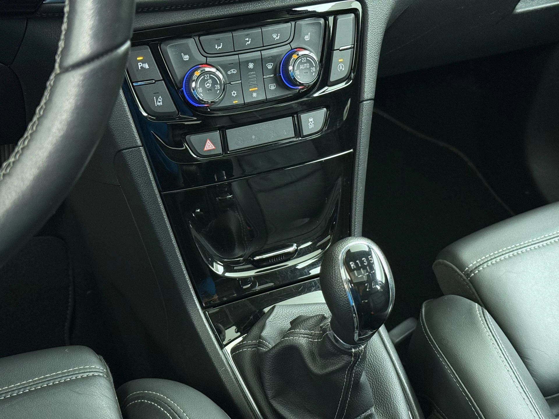 Opel-Mokka X-image-25