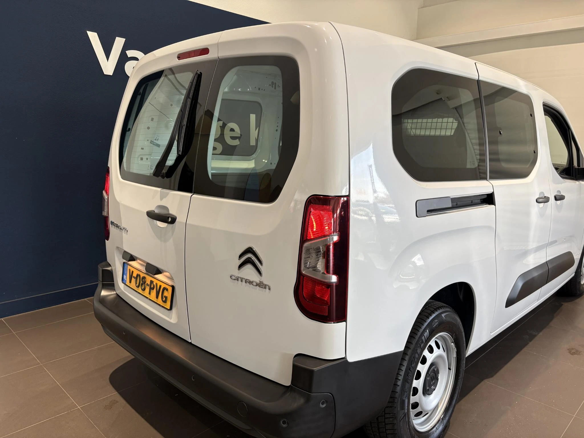 Citroën-ë-Berlingo-image-6