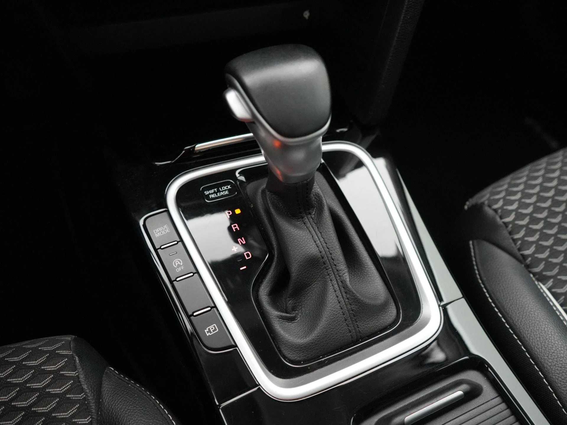 Kia-cee'd-image-9