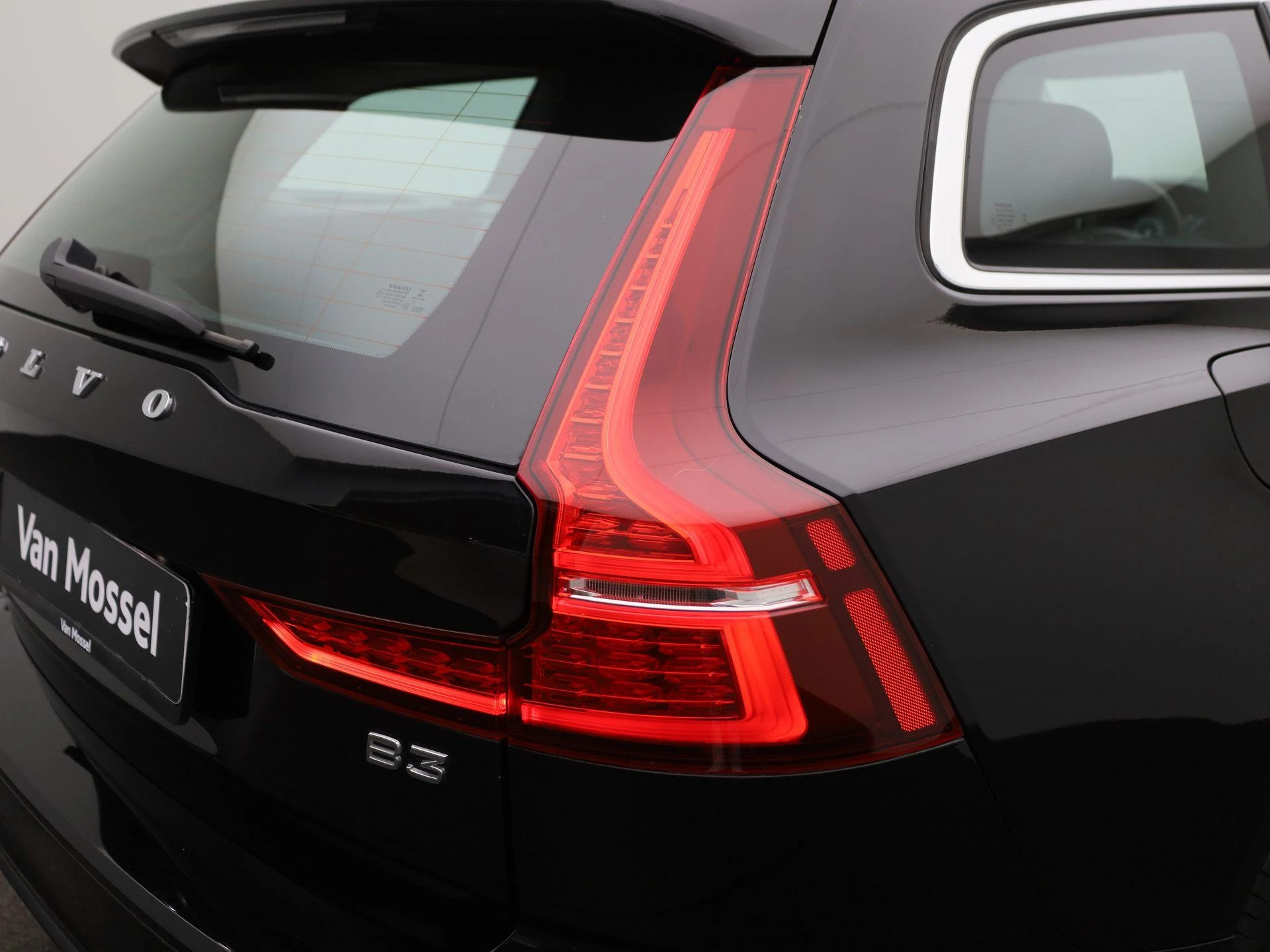 Volvo-V60-image-30