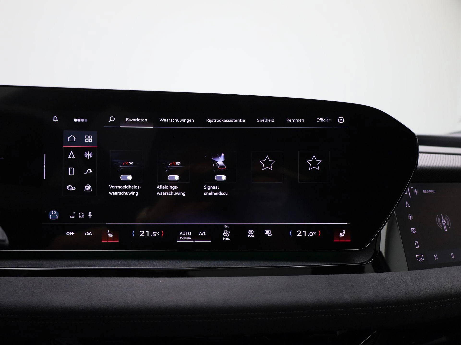 Audi-Q6 e-tron-image-33