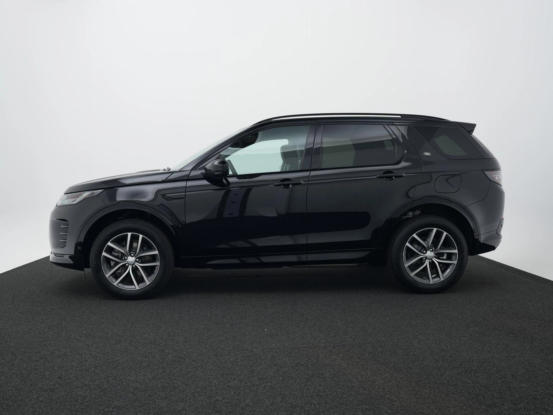 Land Rover-Discovery Sport-image-3
