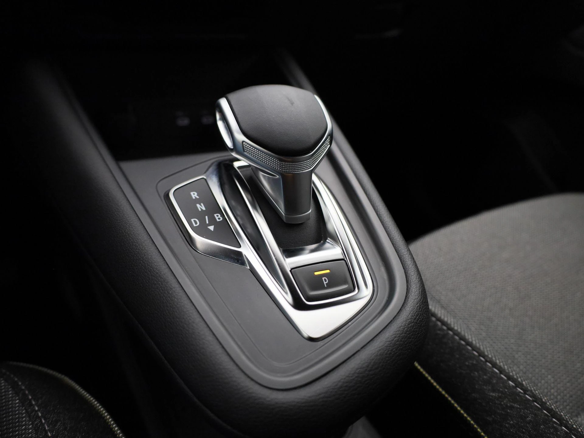 Renault-Captur-image-18