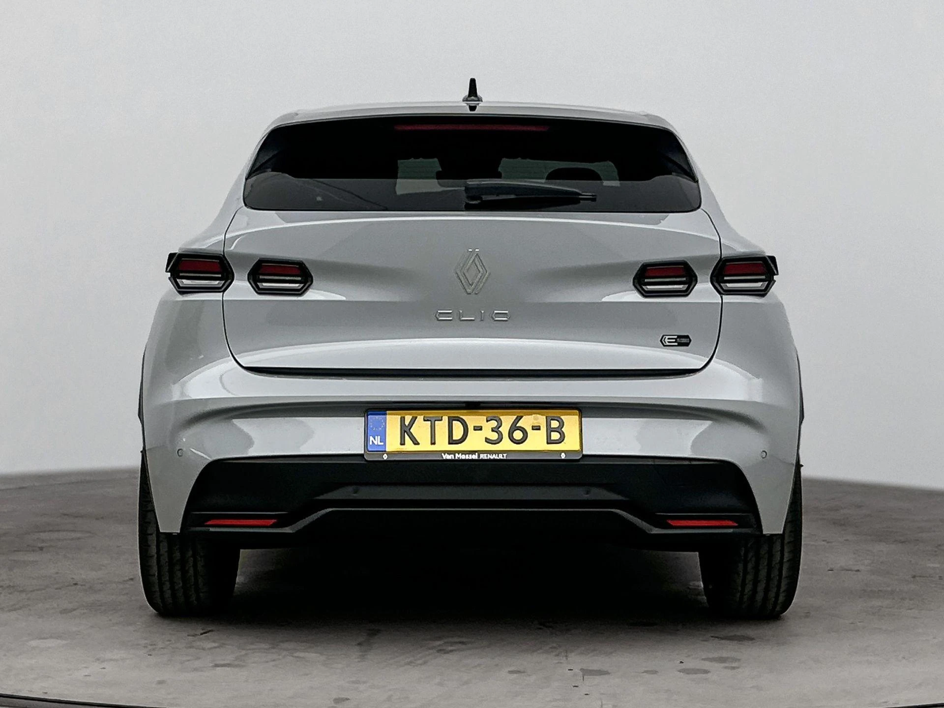 Renault-Clio-image-2