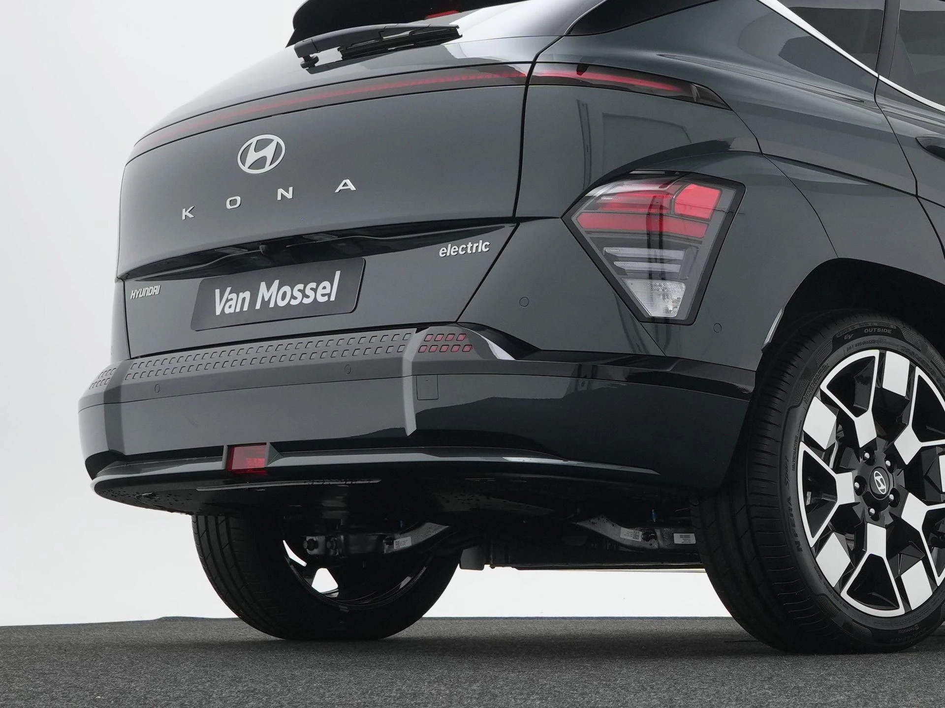 Hyundai-Kona-image-51