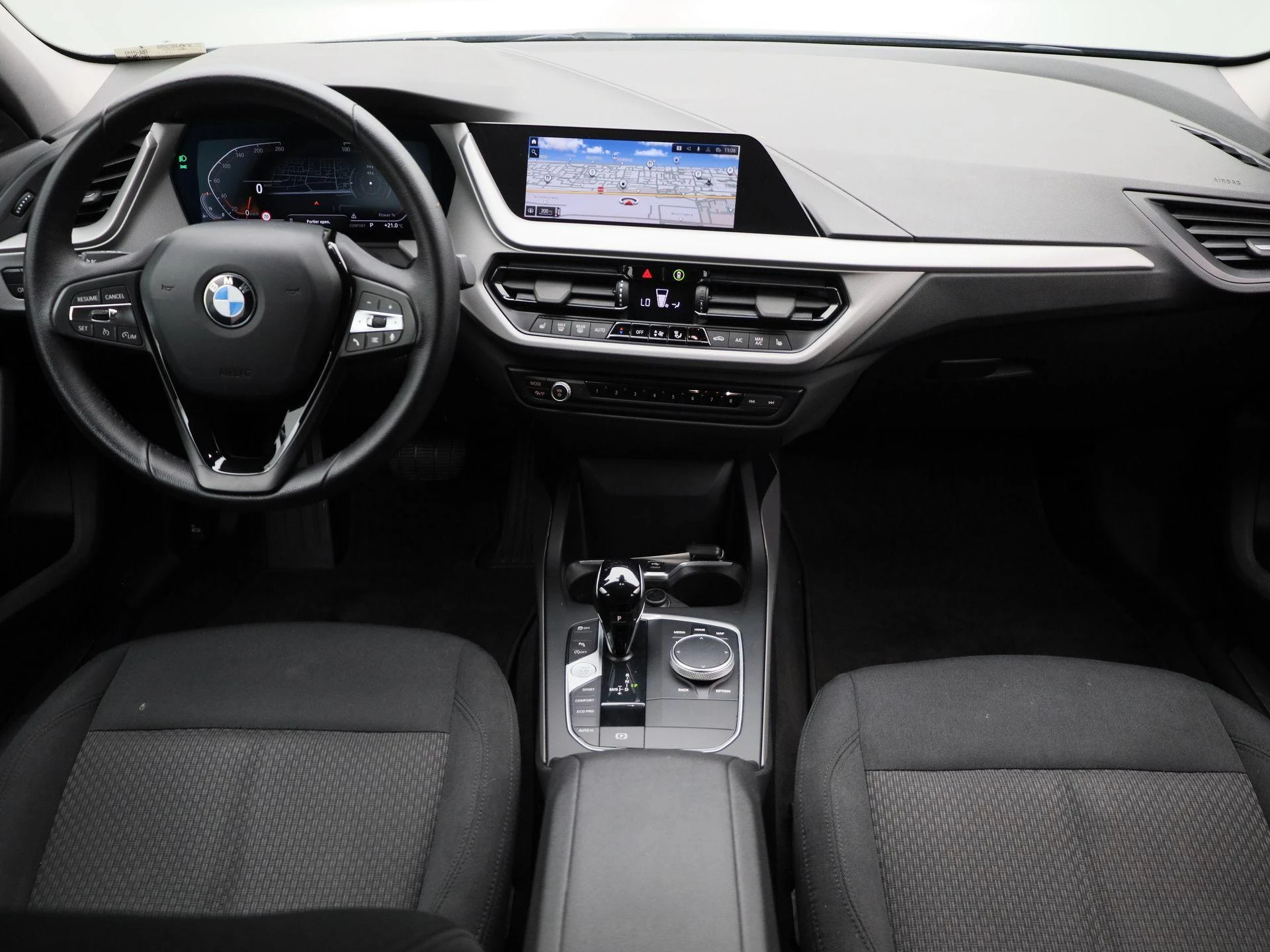 BMW-1 Serie-image-9