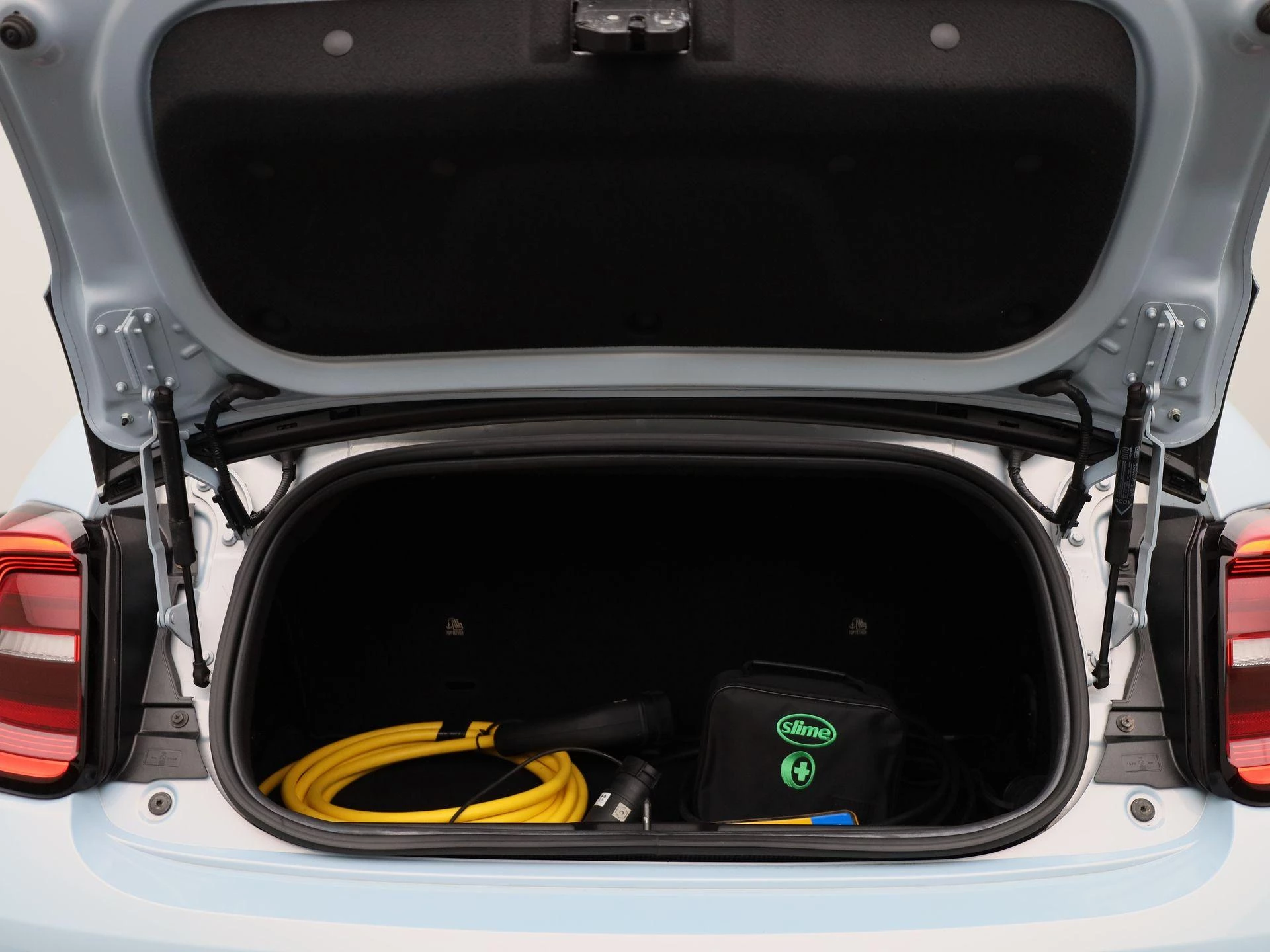 Fiat-500C-image-14