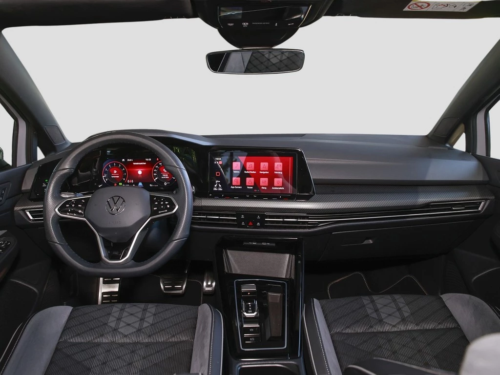 Volkswagen Golf VIII 1,5 eTSI R-Line DSG,LED,ACC,Kamera,ALU 18" Navi,Apple Car Play,Lenkrad/Sitzheizung