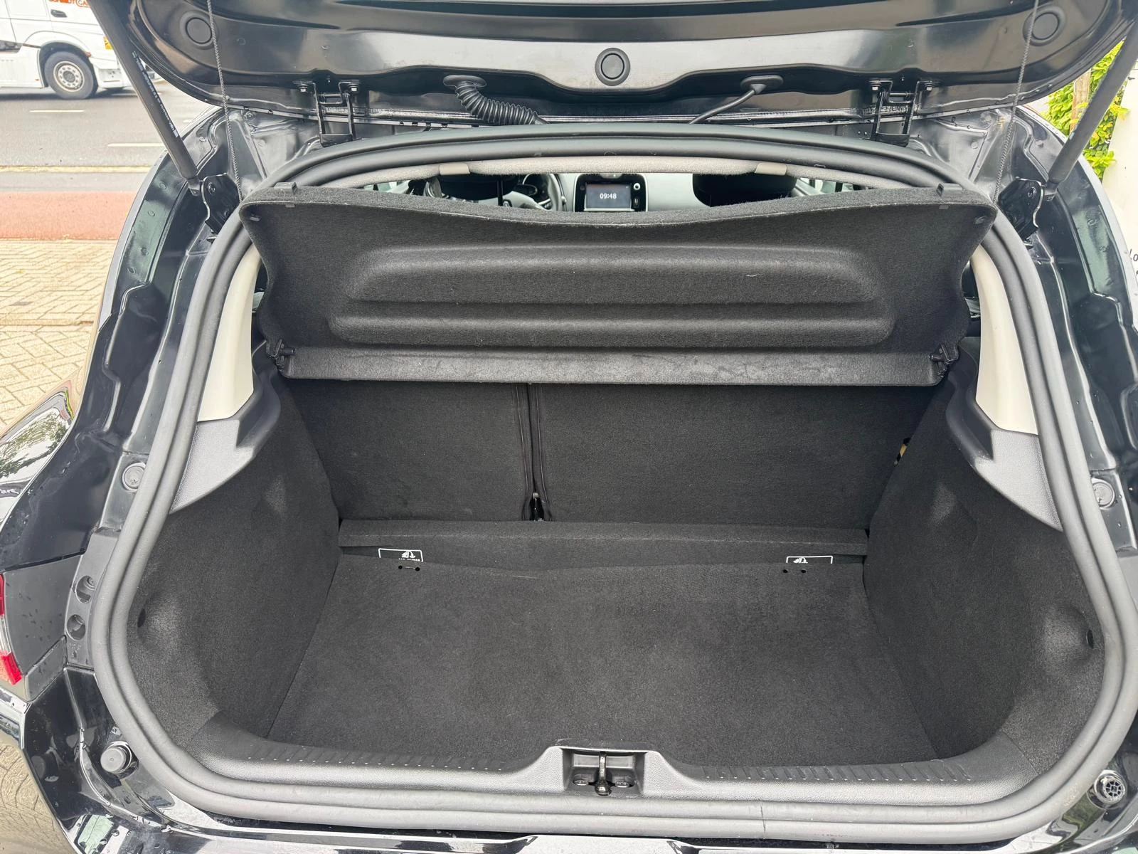 Renault-Clio-image-21