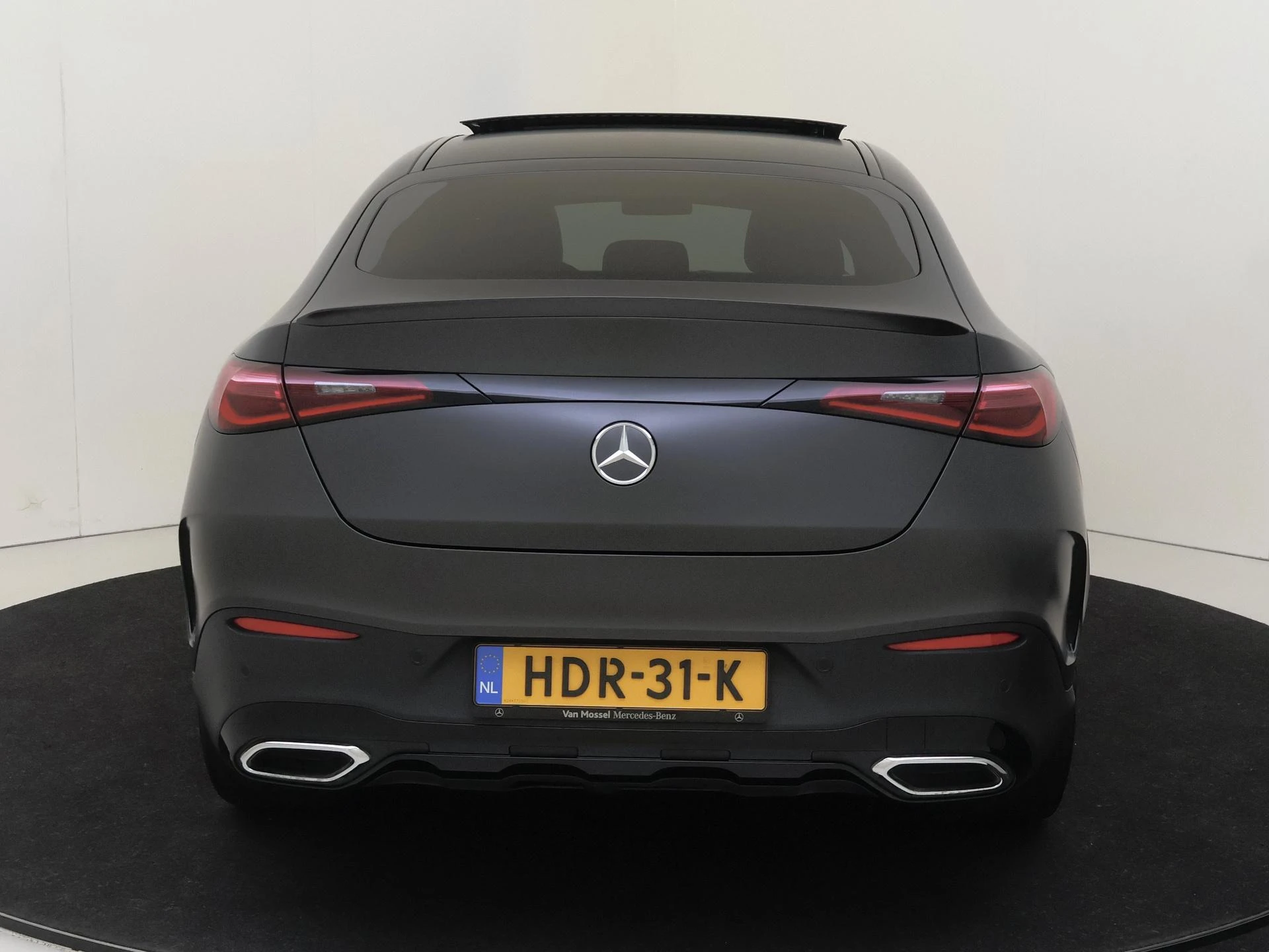 Mercedes-Benz-GLC-image-6