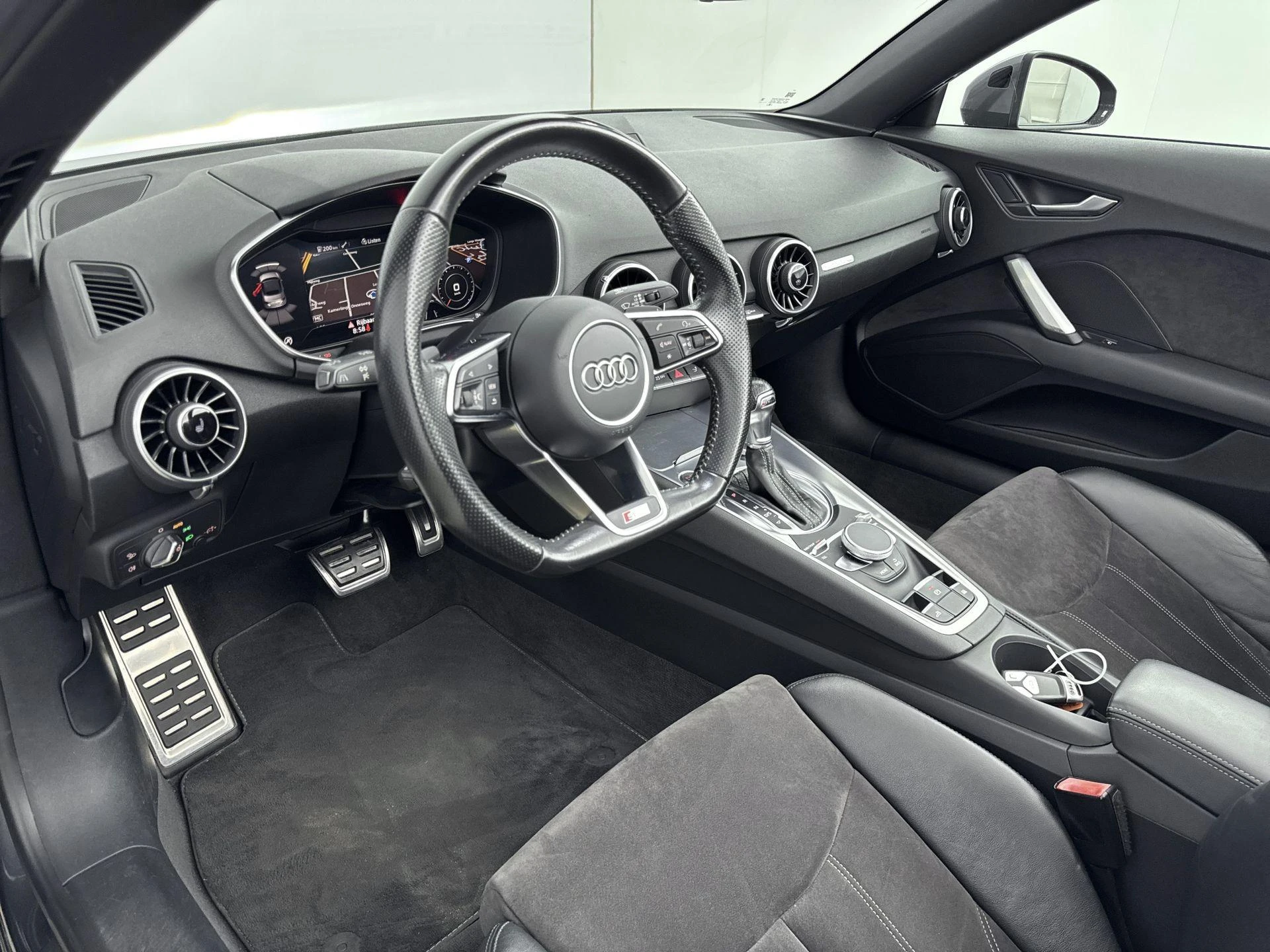 Audi-TT-image-10