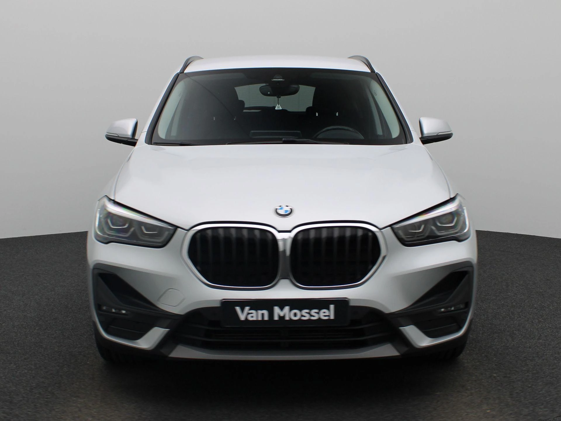 BMW-X1-image-2