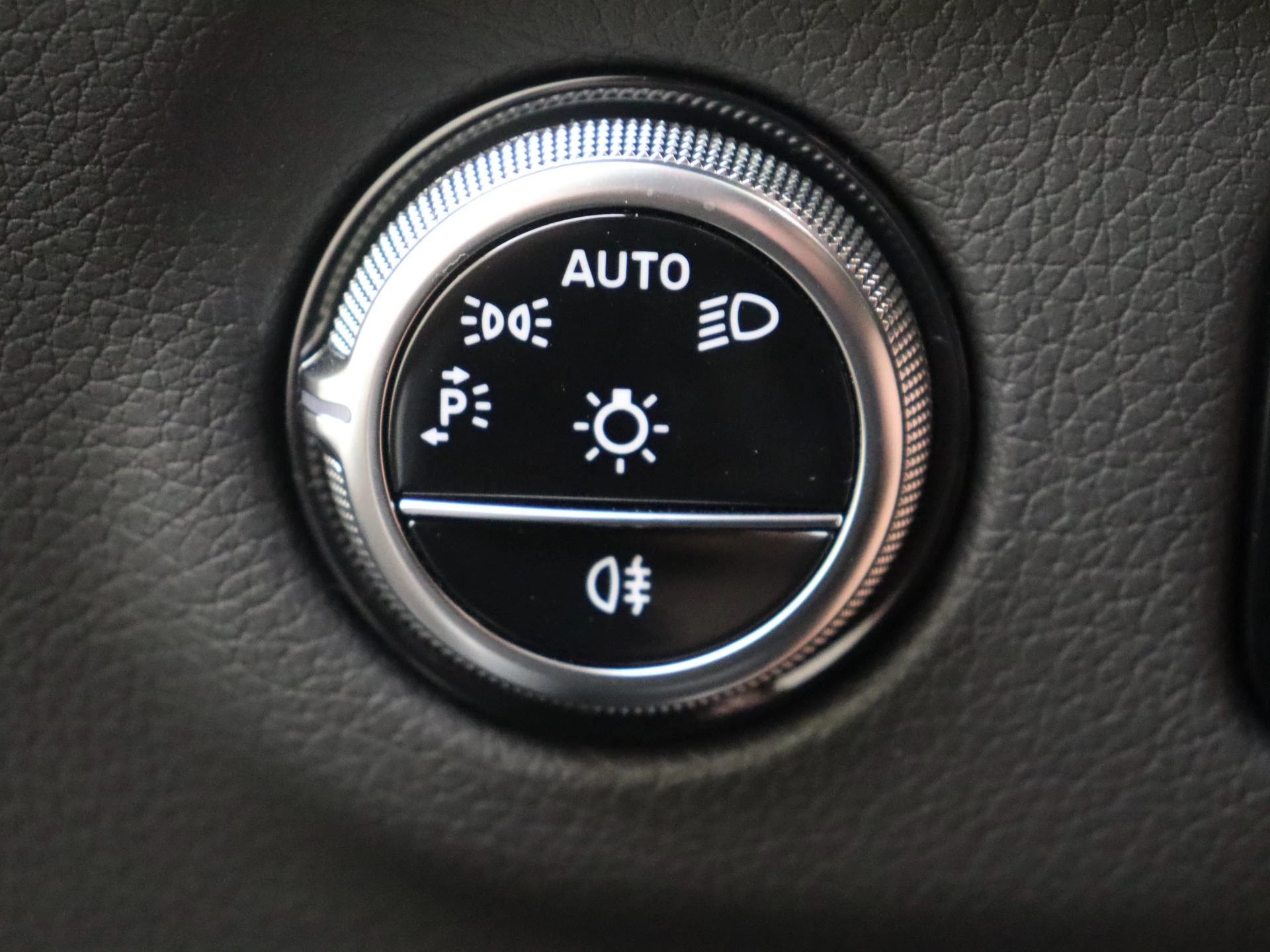 Mercedes-Benz EQE 350 AMG Line 89 kWh