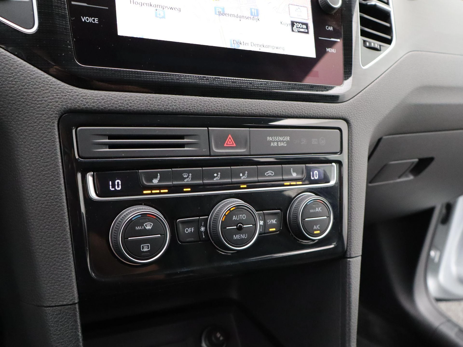 Volkswagen-Golf Sportsvan-image-19