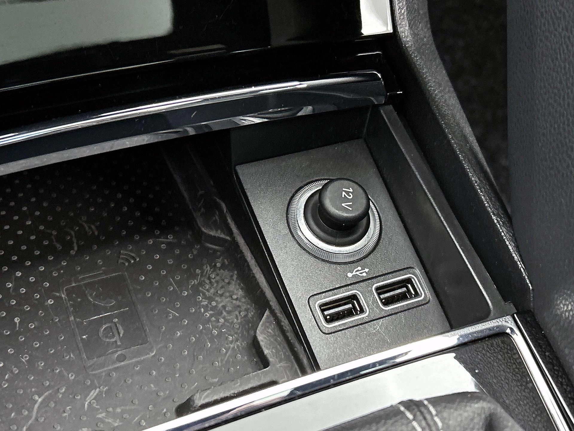Škoda Karoq 1.5 TSI ACT Sportline Business