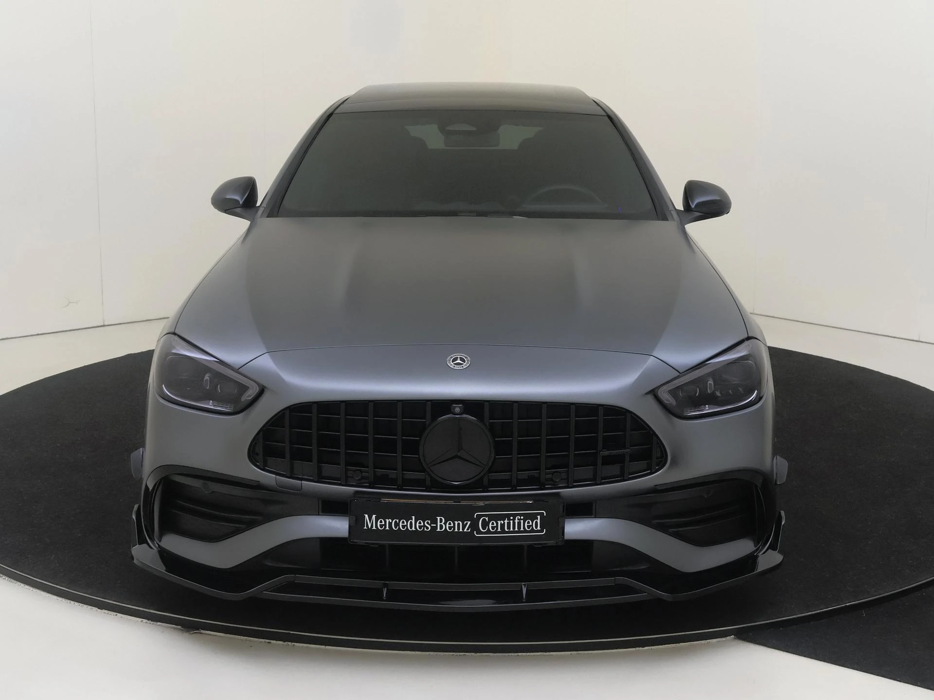 Mercedes-Benz-C-Klasse-image-6
