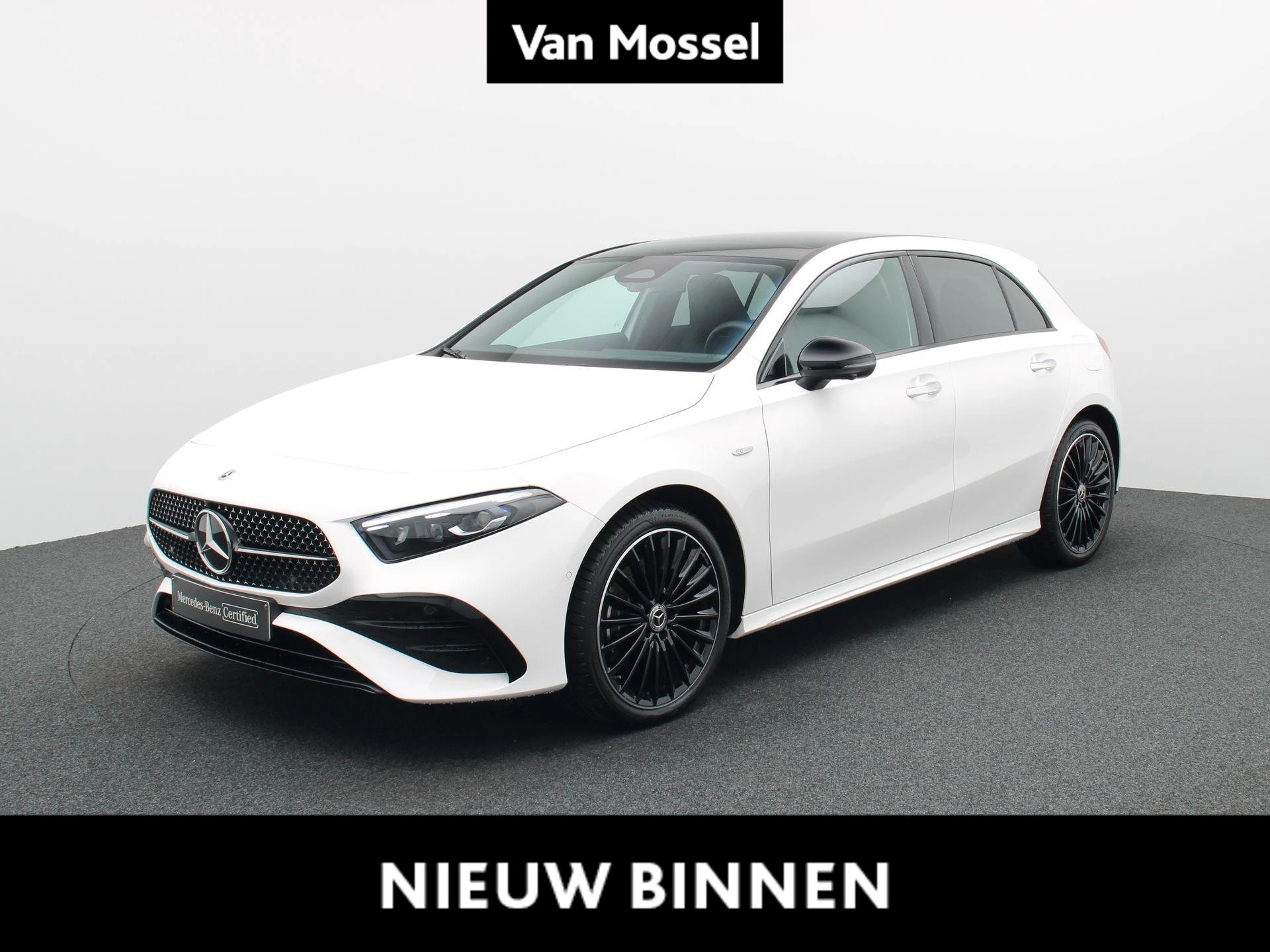 Mercedes-Benz-A-Klasse-image-0