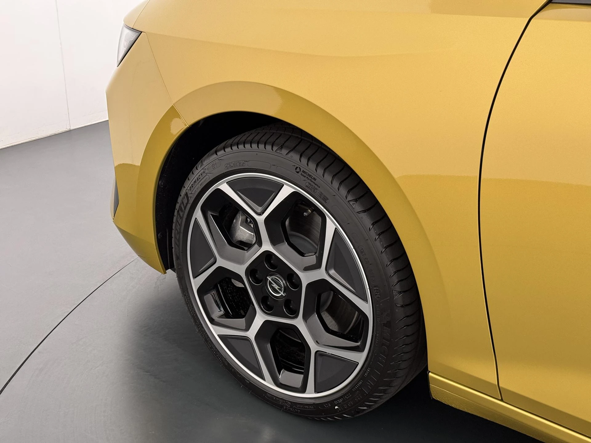 Opel-Astra-image-5