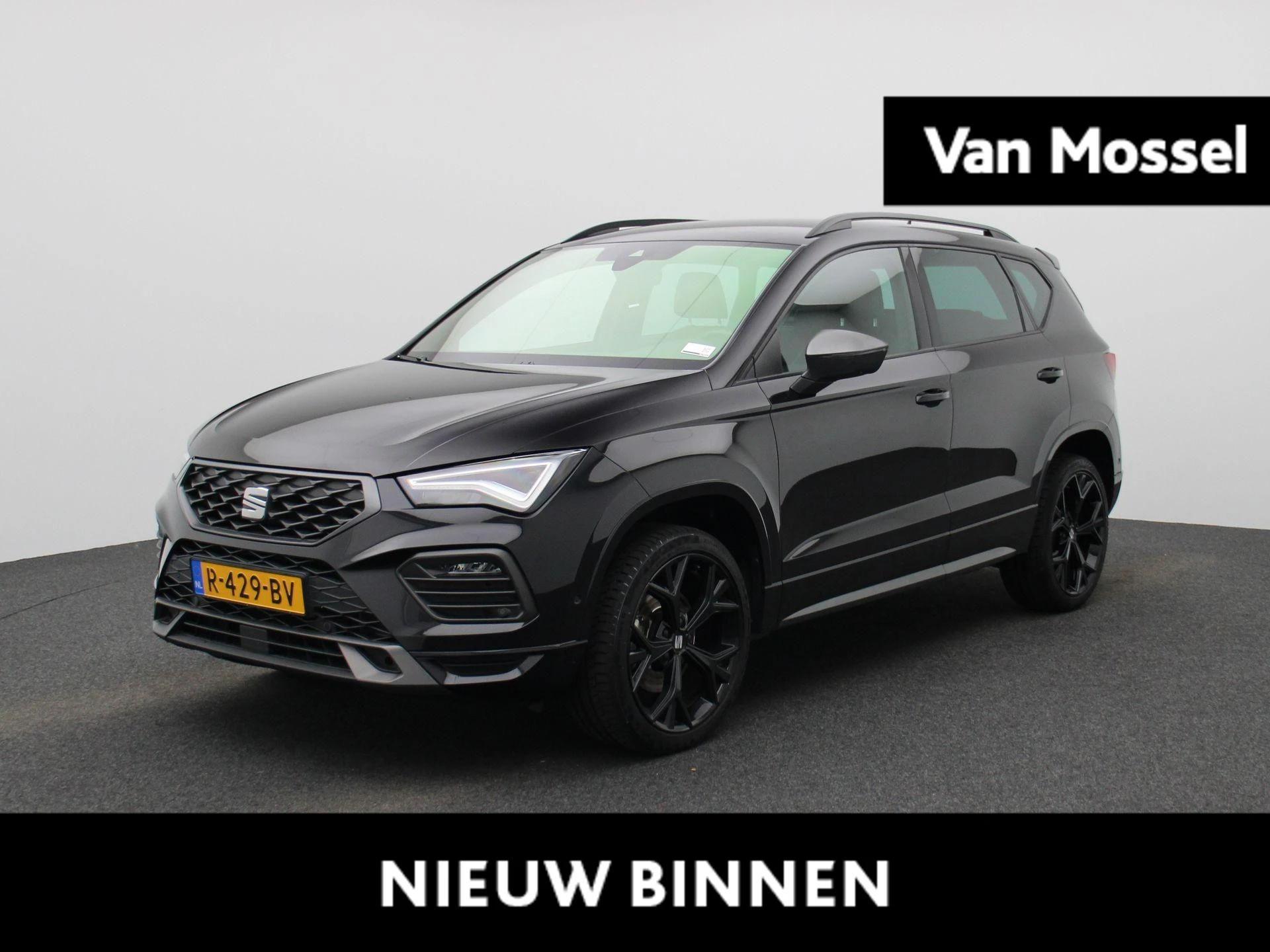 SEAT-Ateca-image-0