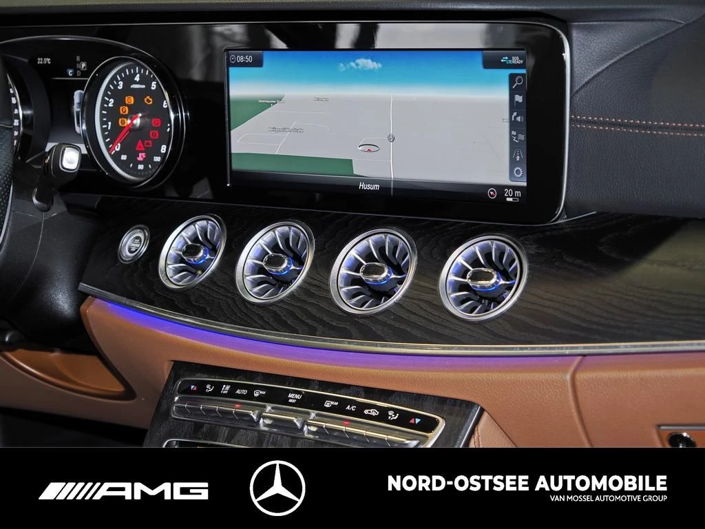 Mercedes-Benz-E-Klasse-image-8