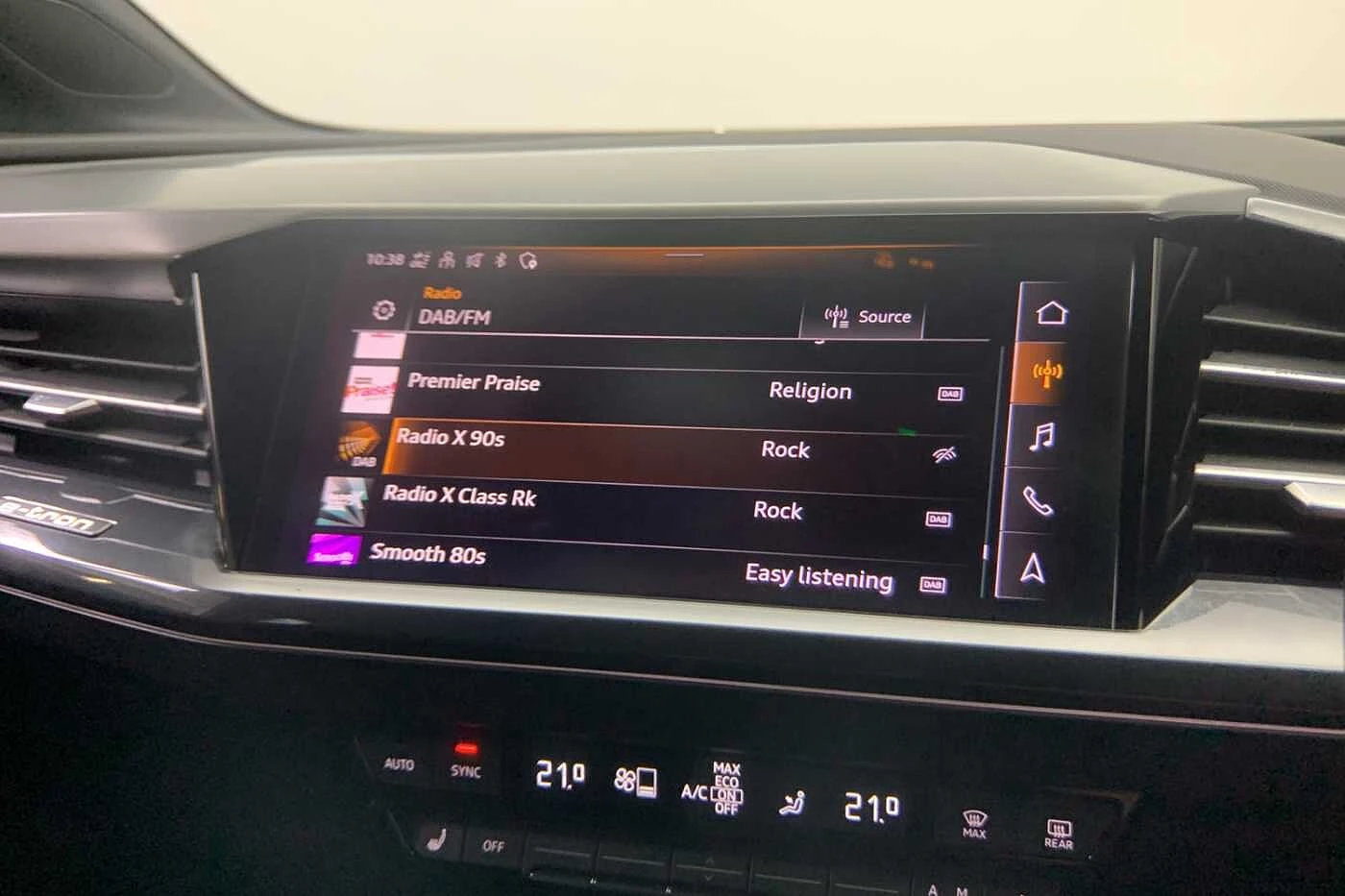 Audi-Q4 Sportback e-tron-image-15