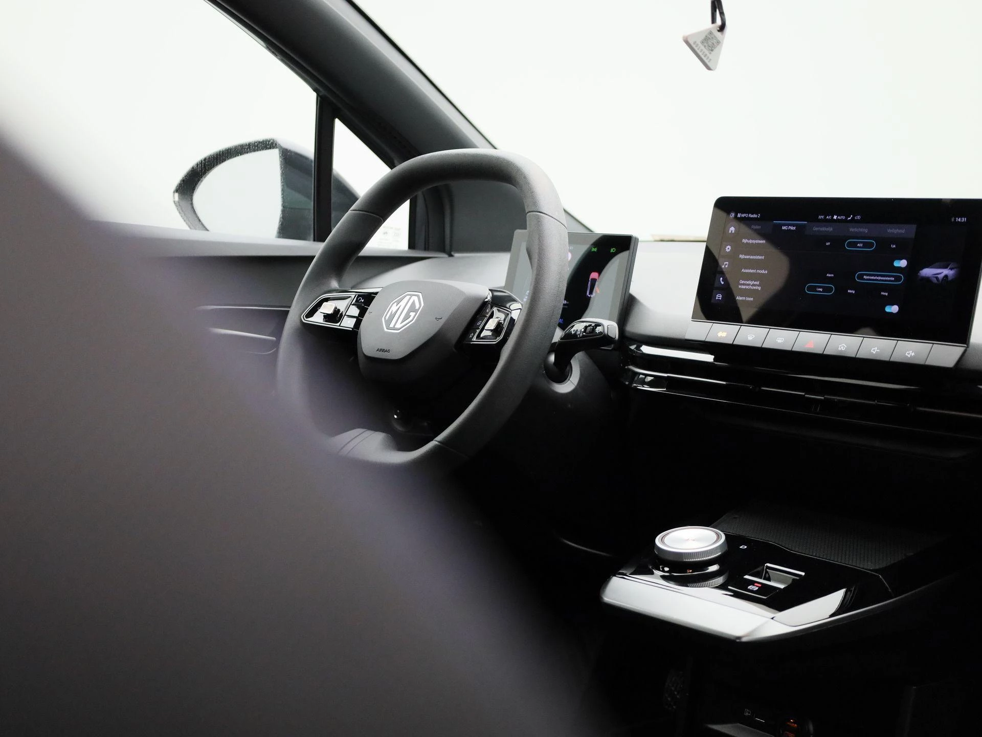 MG-MG4 EV-image-31