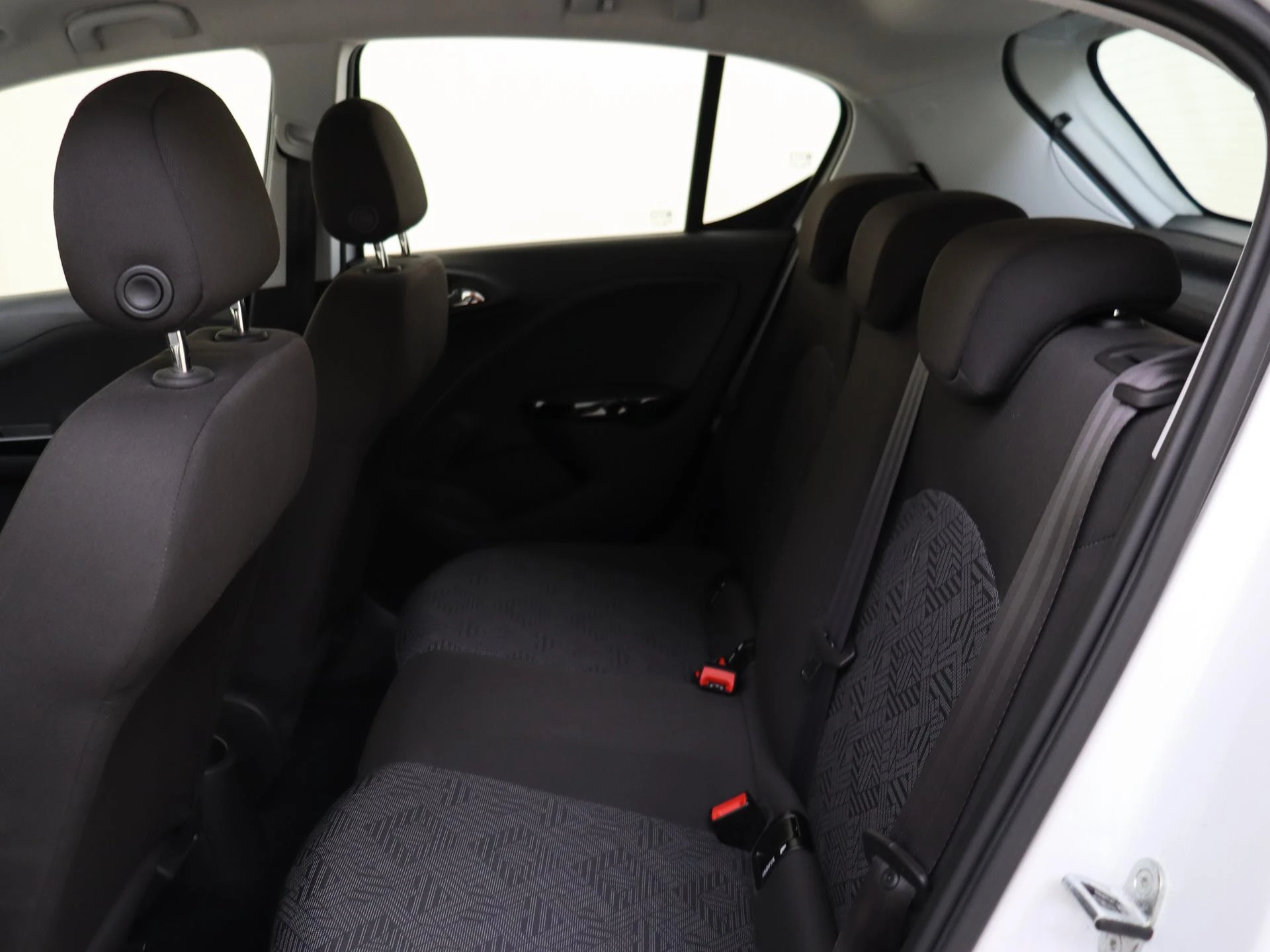 Opel-Corsa-image-15