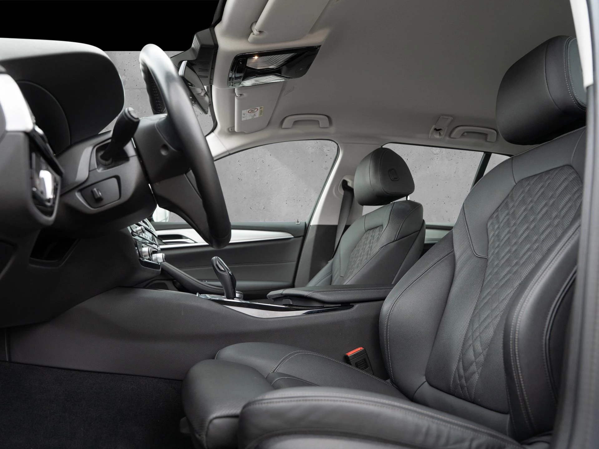 BMW 5er Reihe 520d touring.Laser AHK HUD