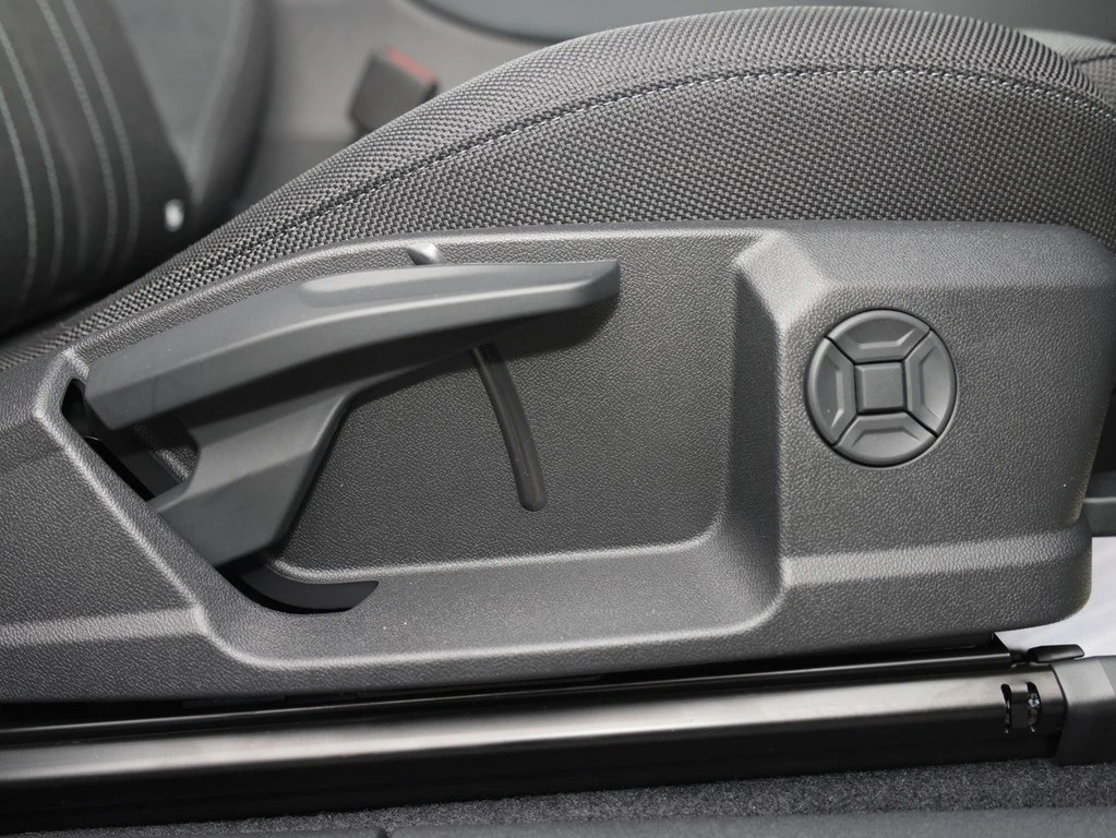 Audi-Q3-image-9