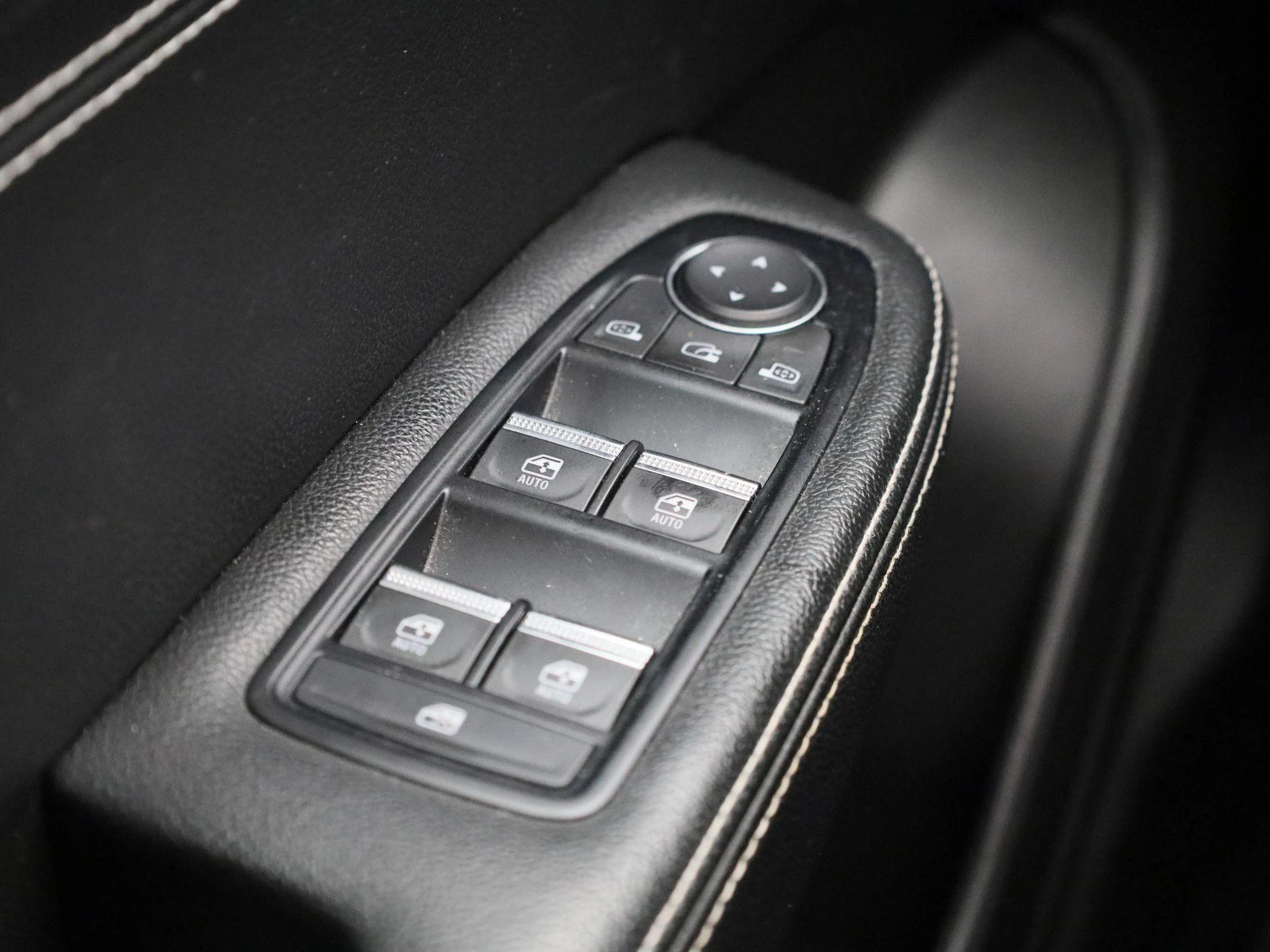 Renault-Arkana-image-31
